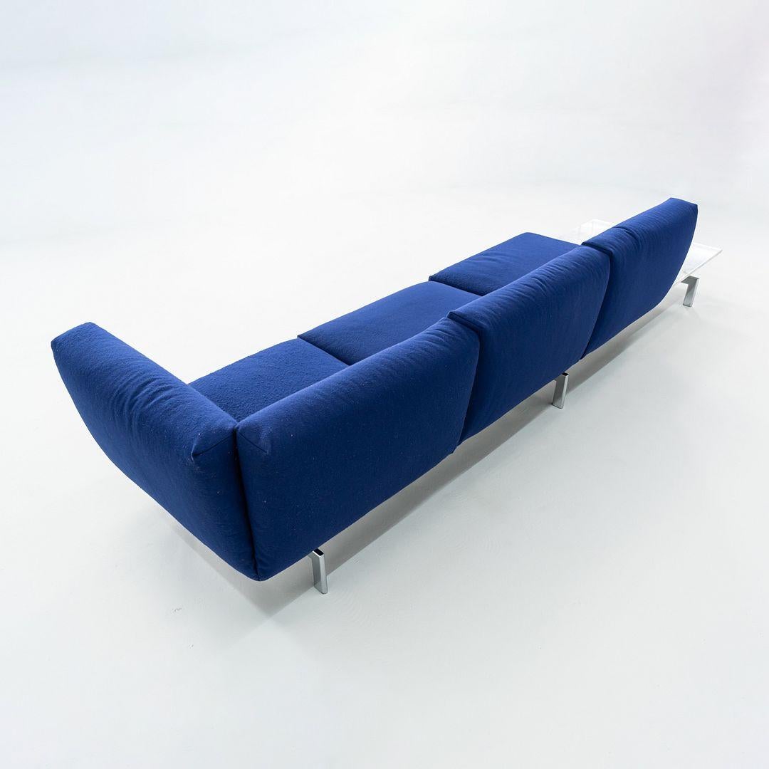 Acciaio C. 2020 Piero Lissoni per Knoll Divano modulare Avio con tavolino in marmo in vendita