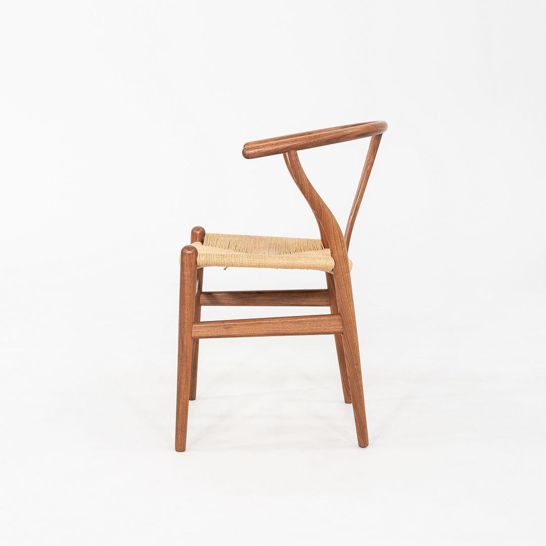 Danese C. 2020 Set di cinque sedie da pranzo Hans Wegner per Hansen CH24 Wishbone in vendita