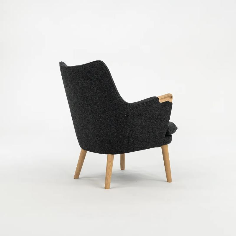 C. 2021 Carl Hansen CH71 Loungesessel in Divina Melange mit Eiche Seife MINT im Angebot 3