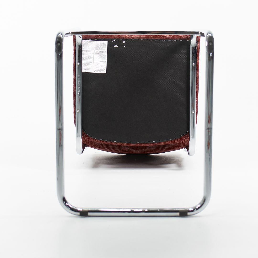 C. 2021 Marcel Breuer Taburete de bar Cesca de tela carmesí con base voladiza Estadounidense en venta