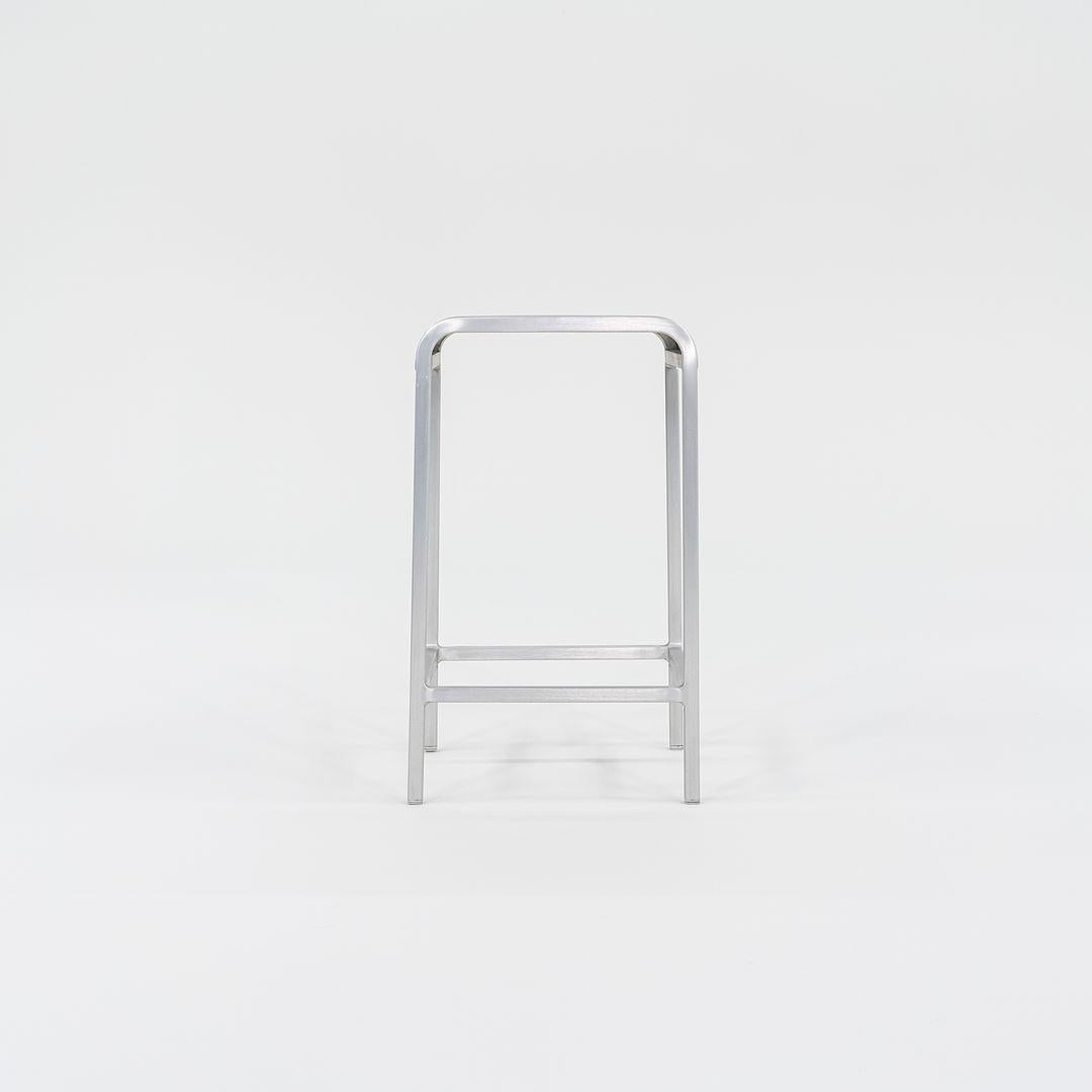 C. 2022 Mint 20-06 Counter Stools von Norman Foster für Emeco in gebürstetem 5x erhältlich (Moderne)
