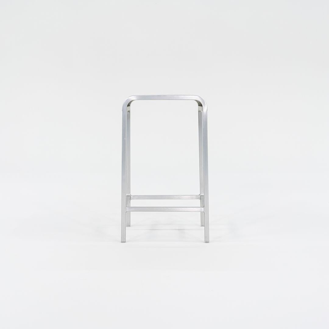 C. 2022 Mint 20-06 Counter Stools von Norman Foster für Emeco in gebürstetem 5x erhältlich (amerikanisch)