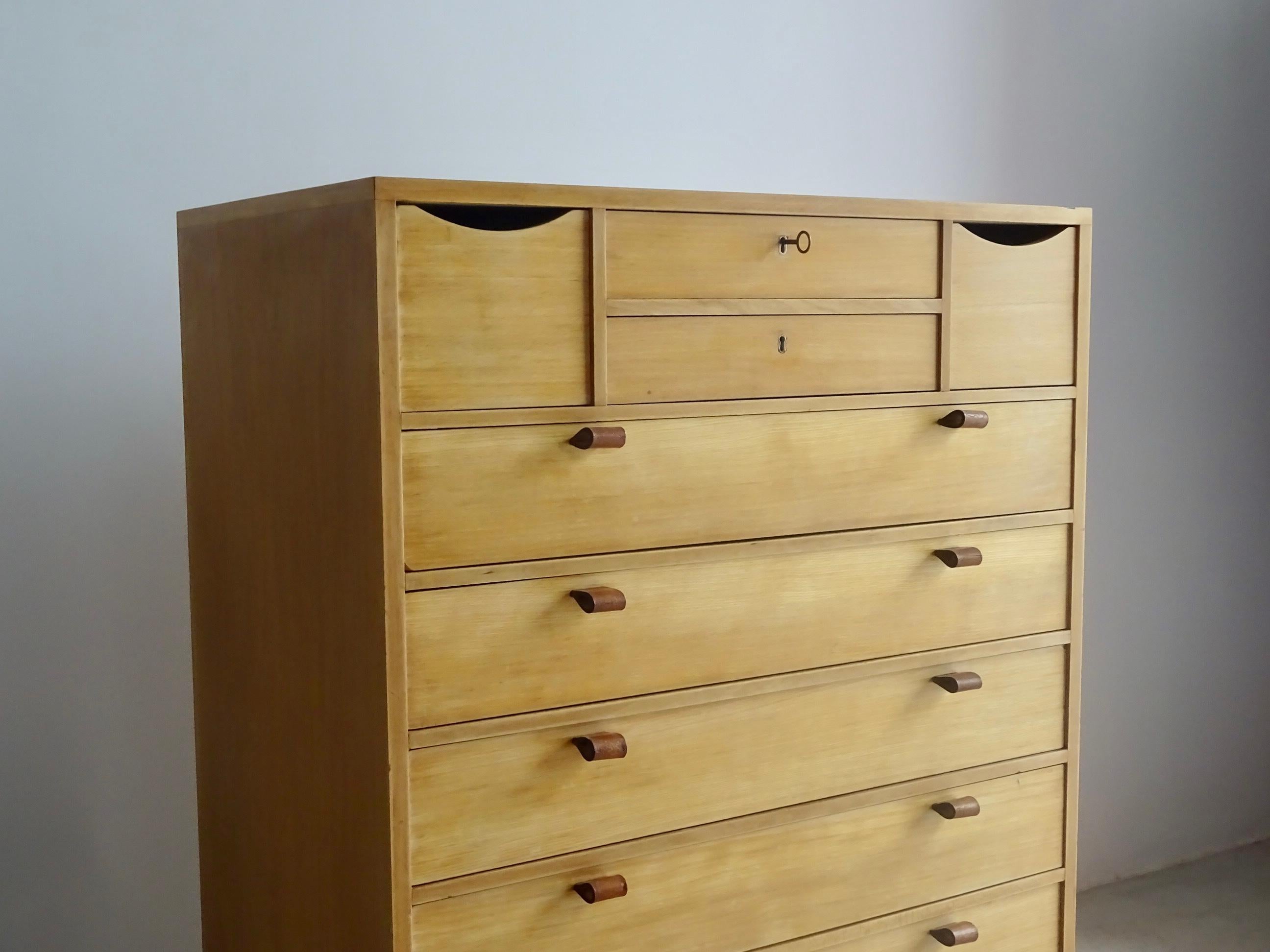 C-24 Chest of Drawers by Jordi Casablancas, Catalonia, 1970s For Sale 4