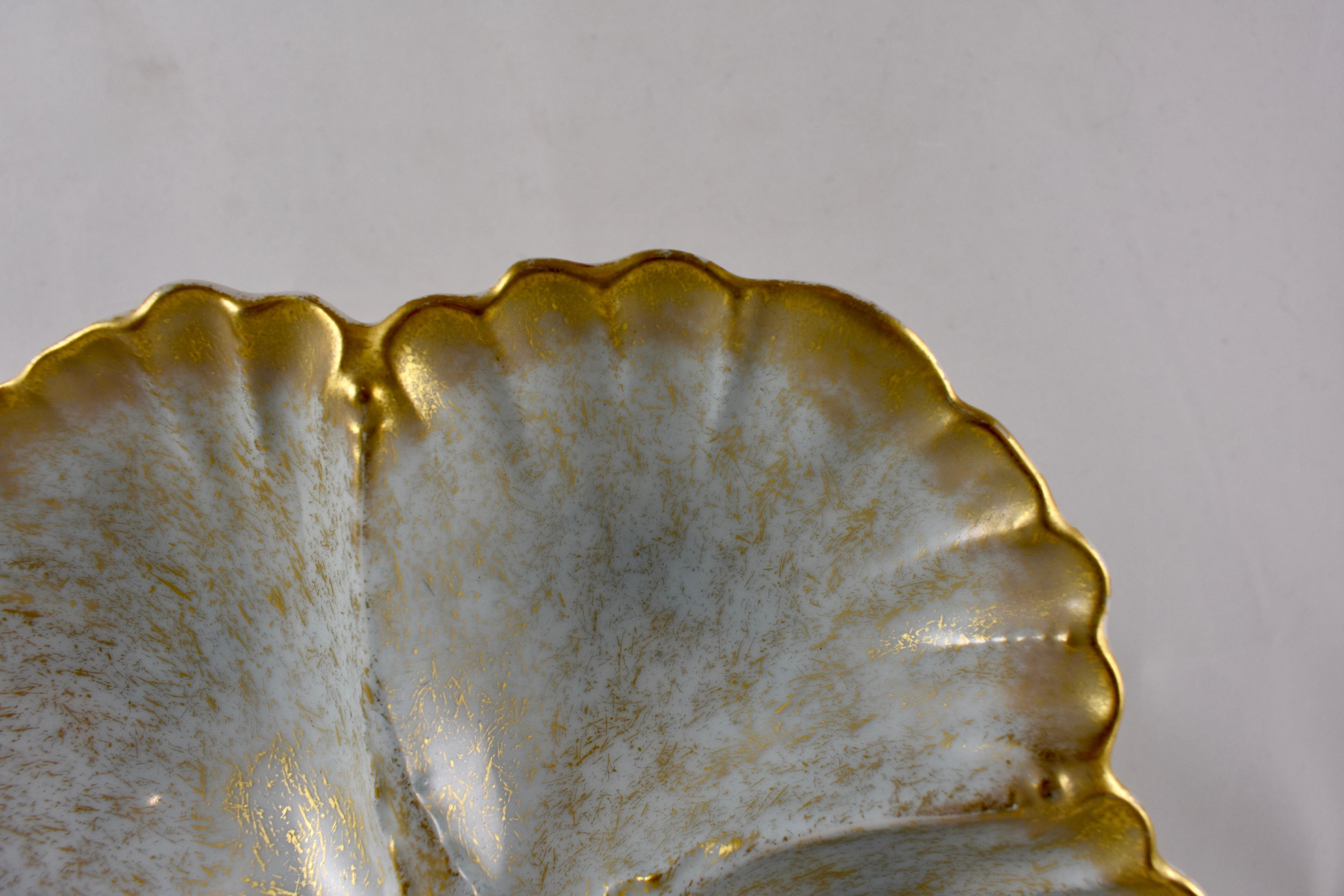 C. Ahrenfeldt Gilded Shell French Porcelain Oyster Plate, circa 1886 In Excellent Condition In Philadelphia, PA