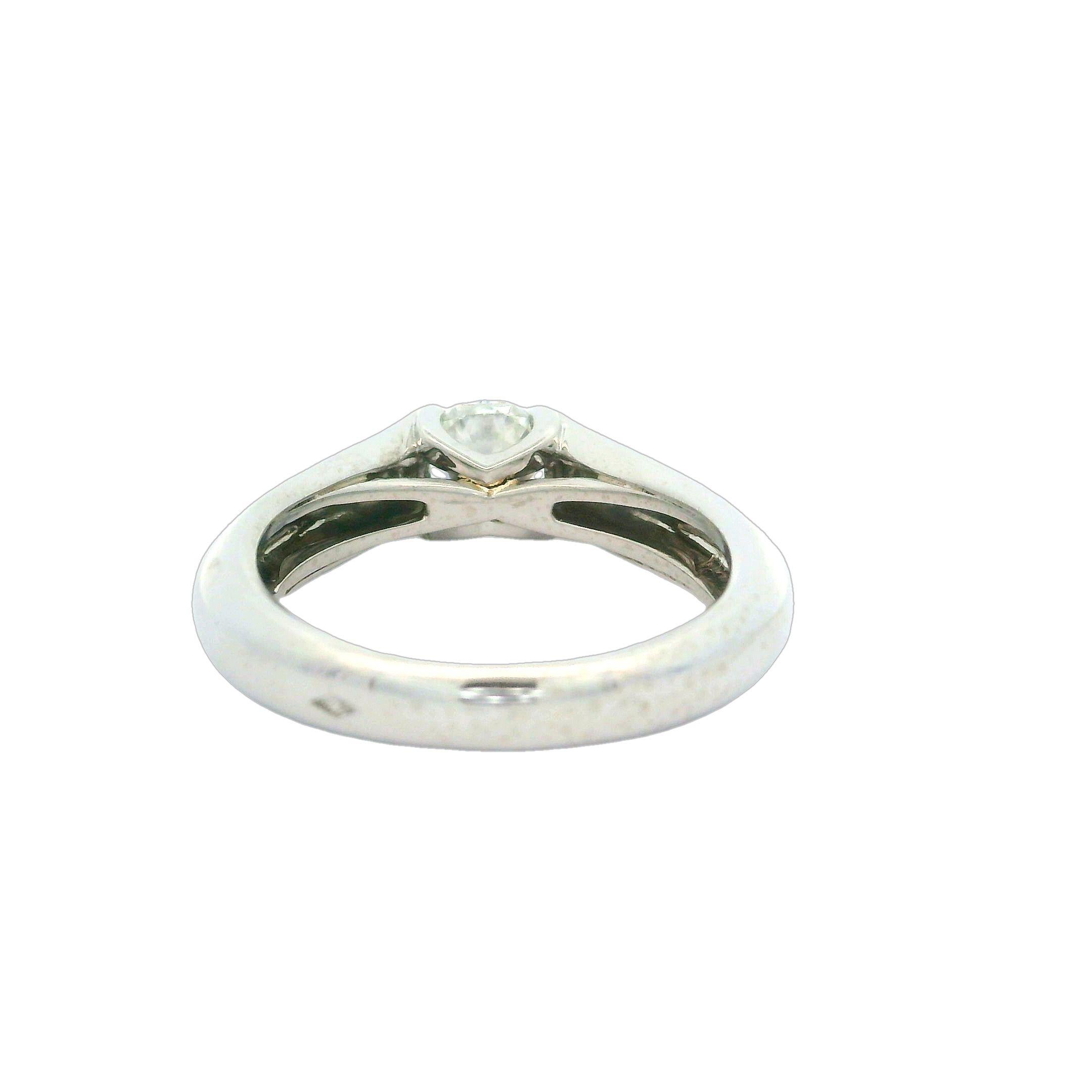 C De Cartier Platinum .56ct Half Bezel Diamond Solitaire Engagement Ring Size 49 For Sale 2