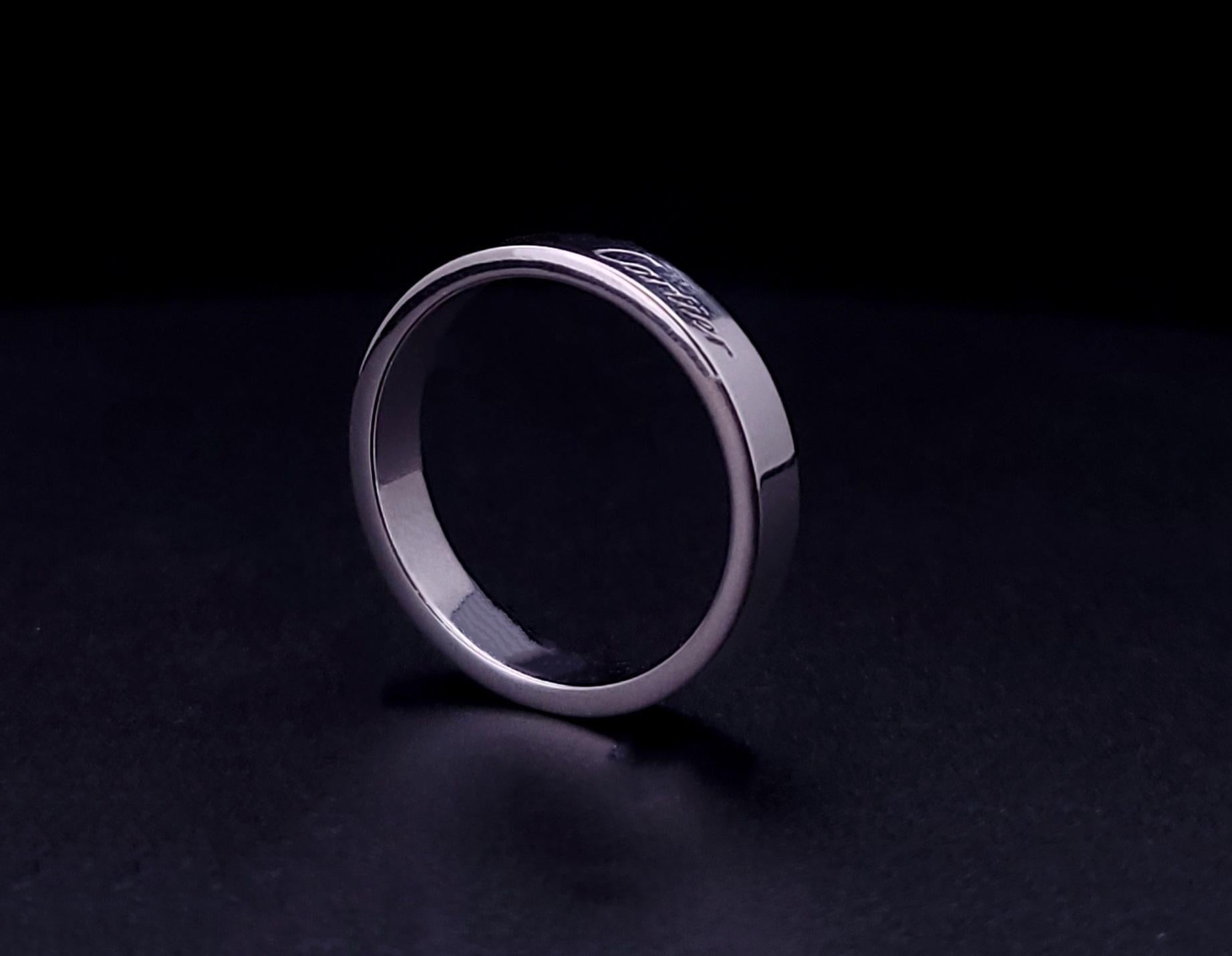 Alianza C de Cartier, anchura 4 mm en Excelente estado para la venta en New York, NY