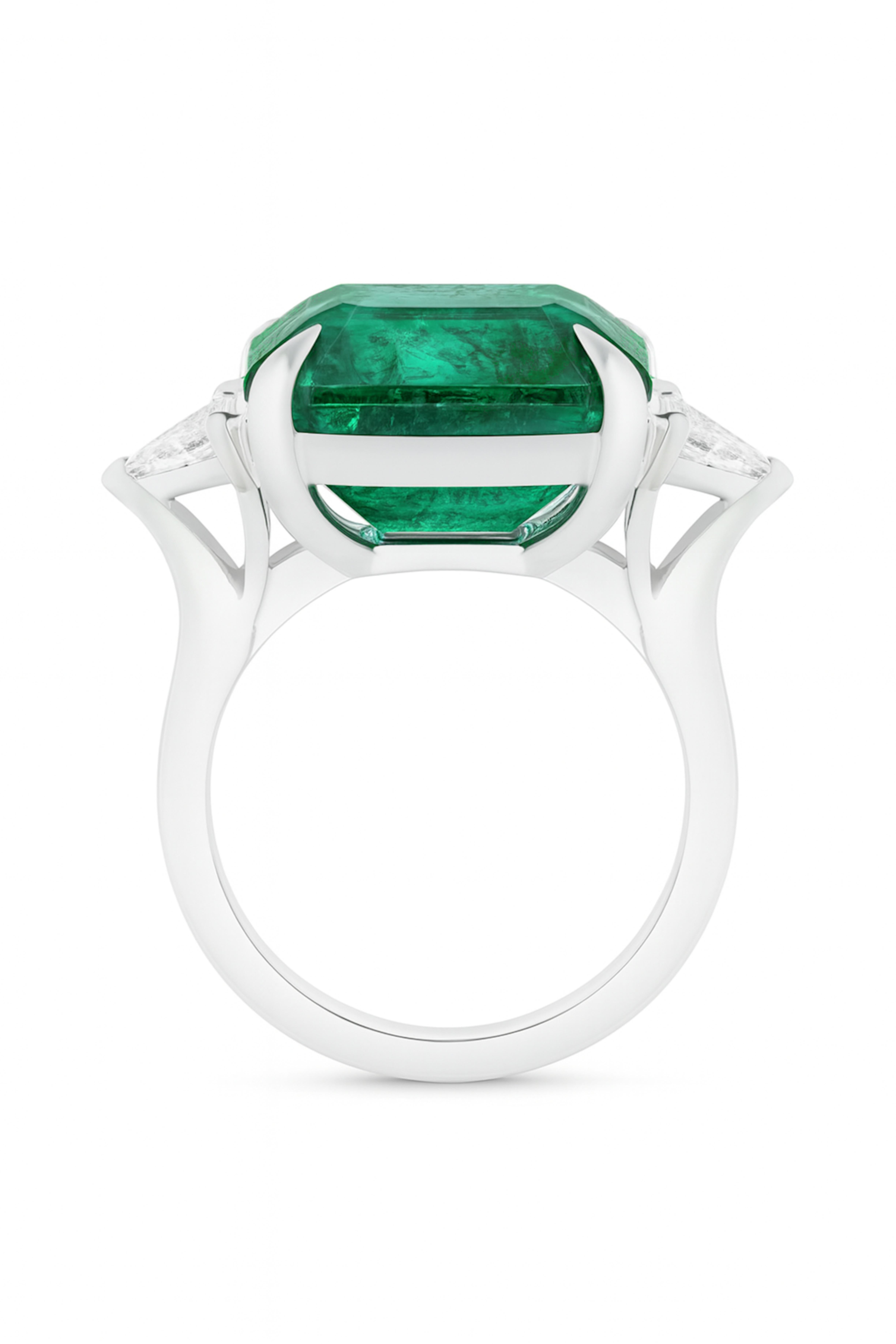 Exquisito Anillo de Esmeralda Colombiana y Diamantes de 4,07 Quilates

Este impresionante anillo exhibe una espectacular esmeralda colombiana de 4.07 quilates de vivo y rico color verde, certificada C. Dunaigre por su autenticidad y calidad. La