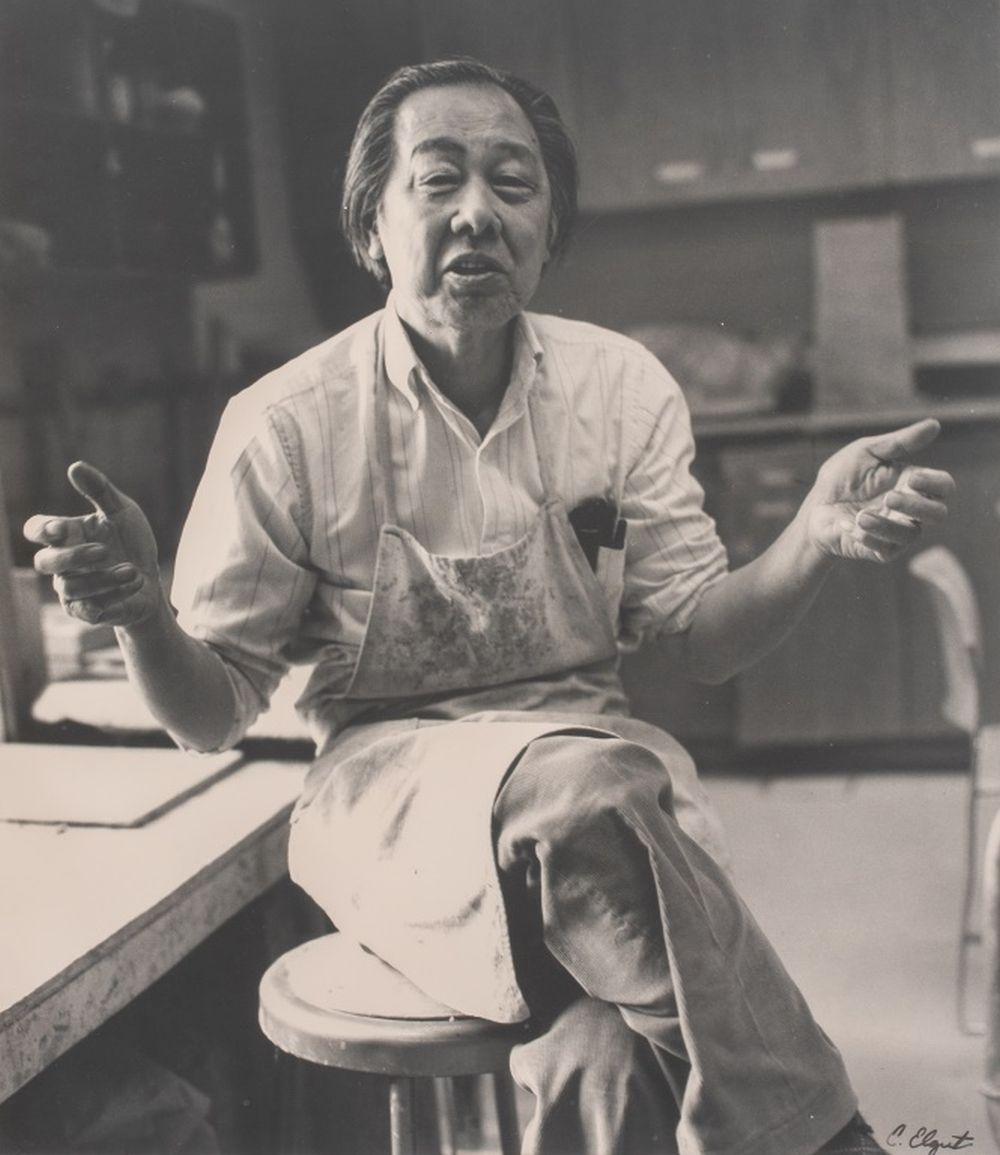 Due ritratti dell'artista della ceramica Hui Ka-Kwong Hui in vendita 6