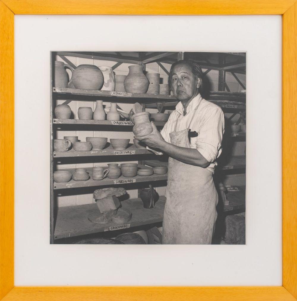 Due ritratti dell'artista della ceramica Hui Ka-Kwong Hui - Photograph di C. Elquist