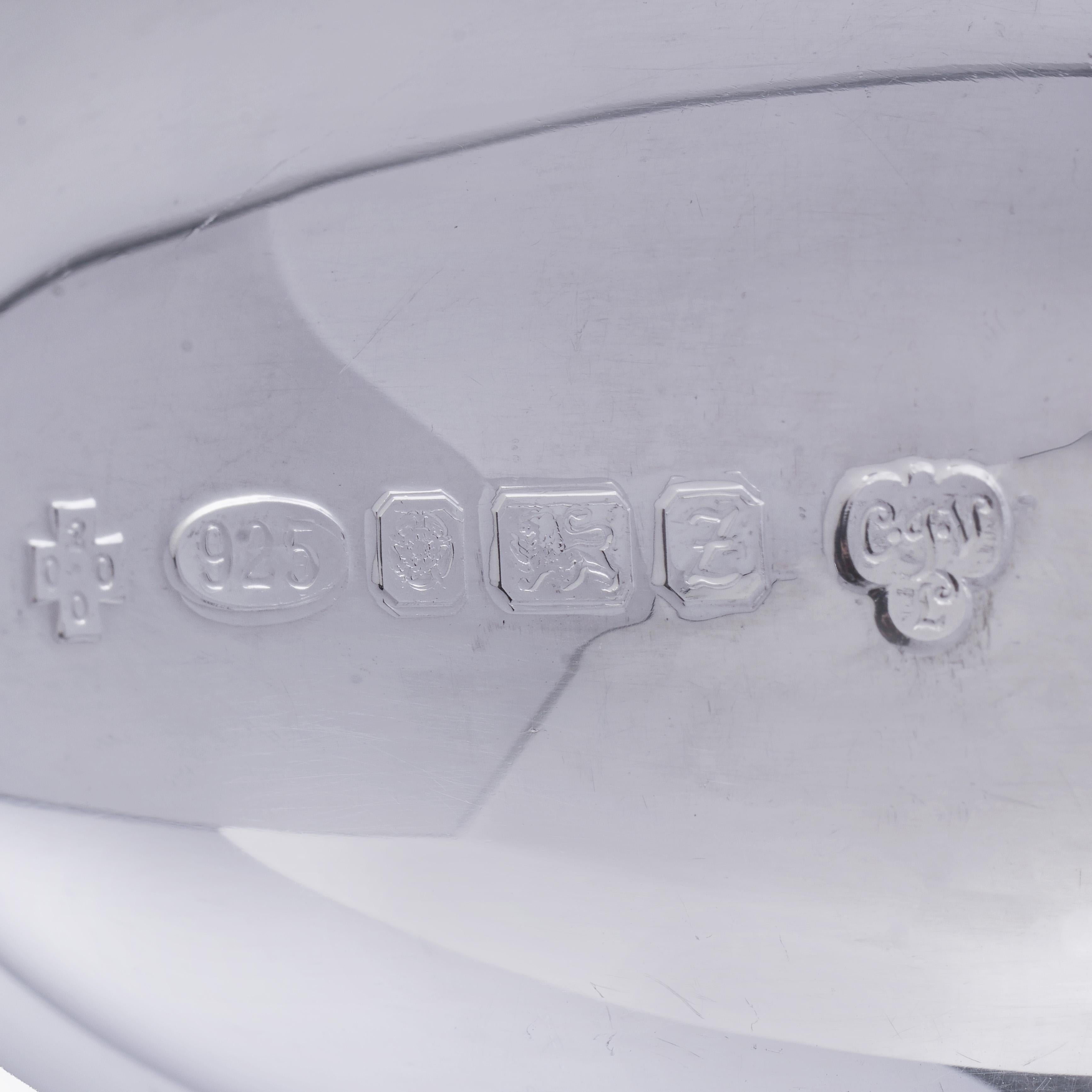 C. J. Vander Ltd. Juego de tenedor y cuchara de fruta de plata, 2000 Británico en venta