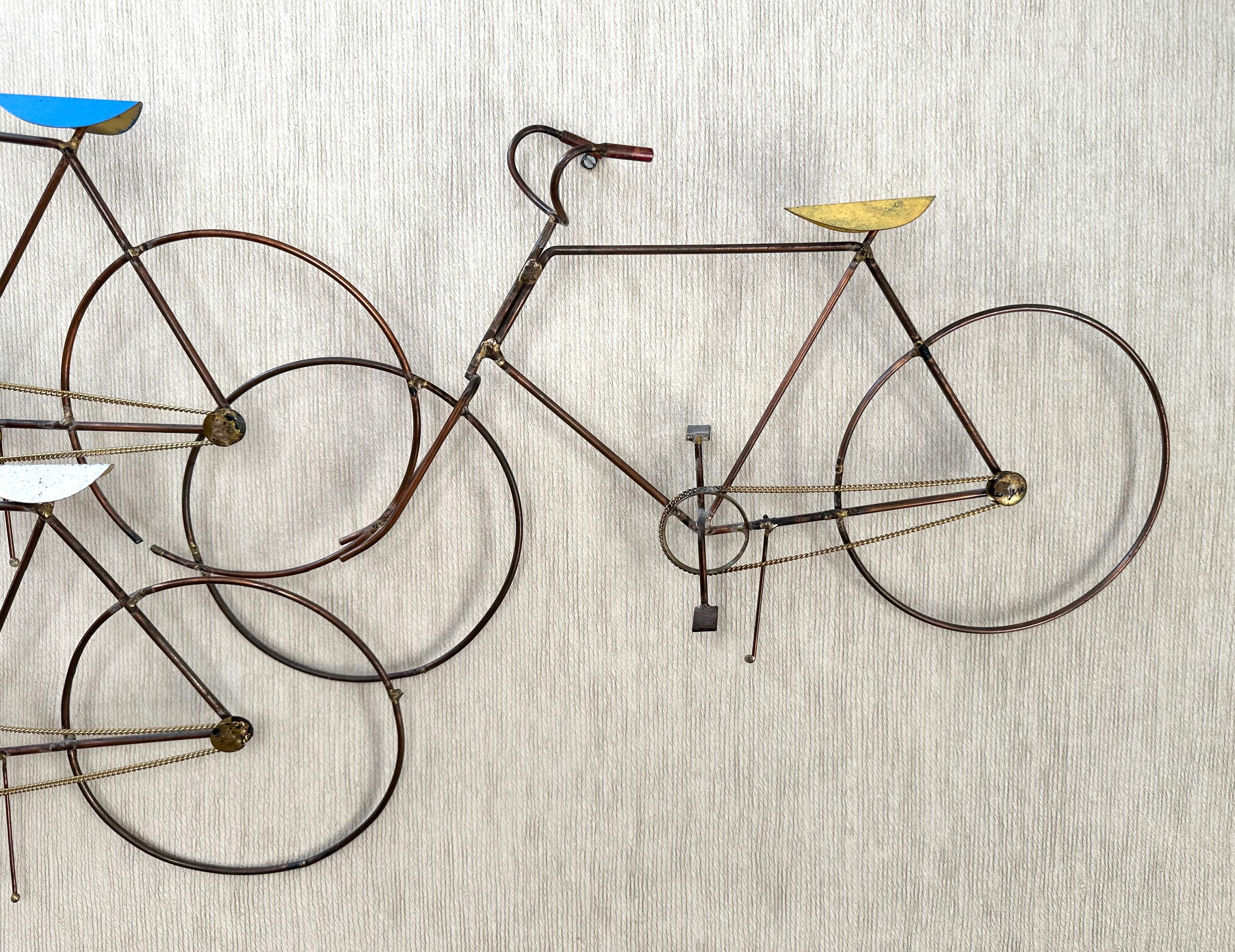 Smaltato C. Jere Bicycle Scultura da parete in vendita