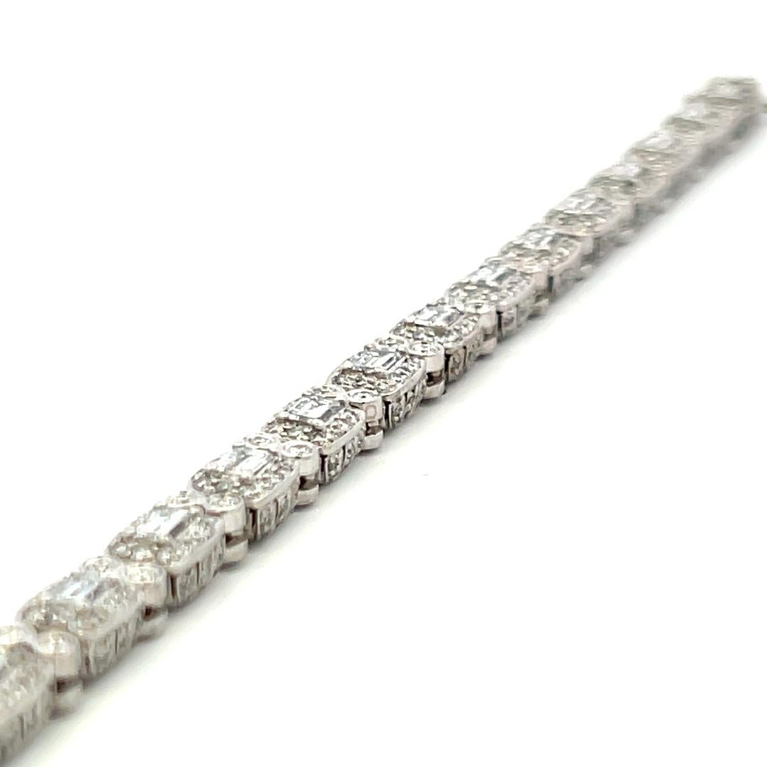 C. Krypell 6,03ct Smaragd & runder Brillant Diamant Platin Tennisarmband im Angebot 6