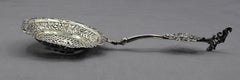 Late 19th Century Dutch 800 Standard Silver Tea Strainer