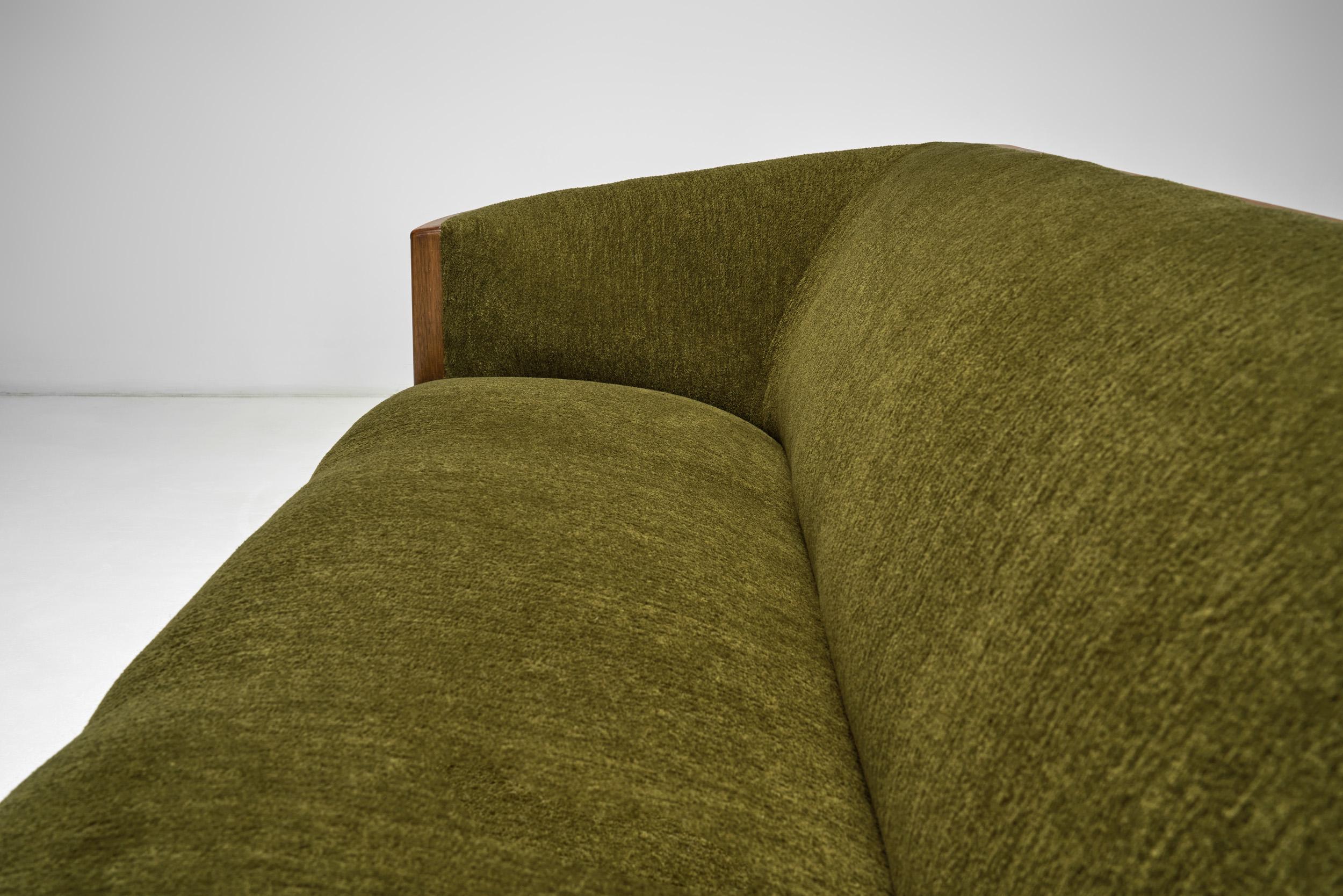 C. Lundbæk Three Seater Sofa With Oak Frame, Europe 1940s For Sale 2