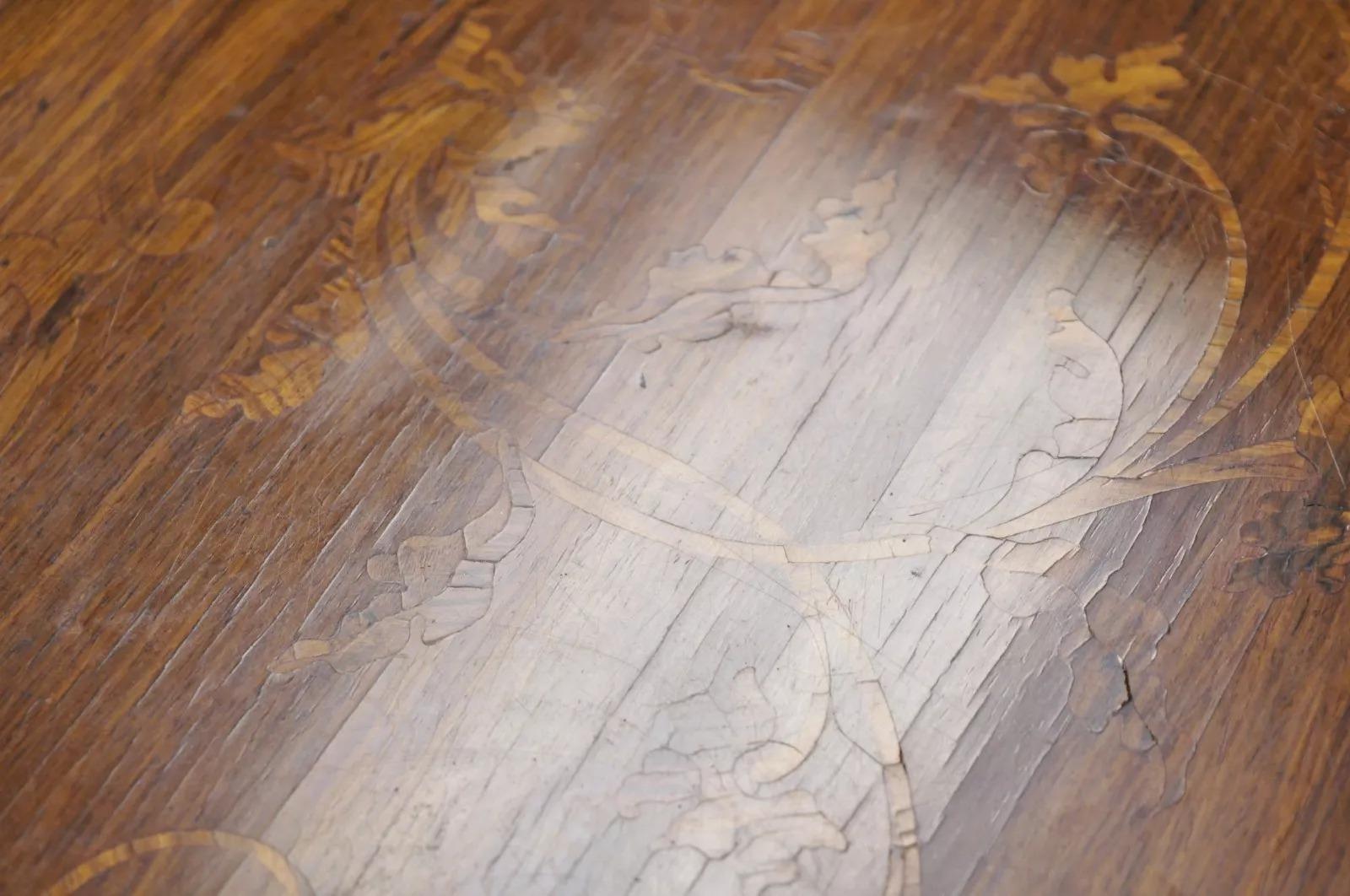 Table d'appoint française de style Louis XV à 2 tiroirs incrusté et en cuir, C. Mellier & Co, Londres en vente 2