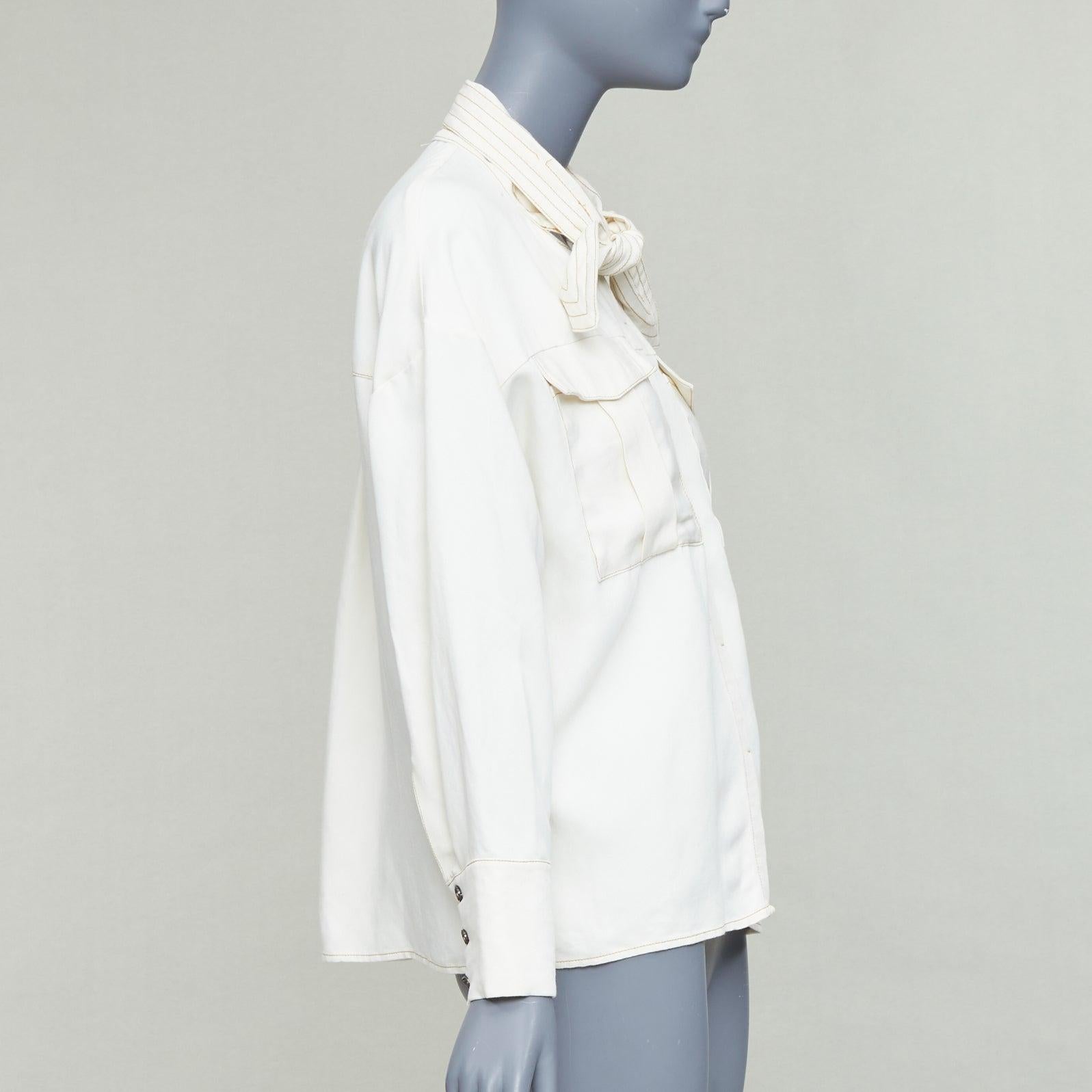 C.I.C. Crema - Camicia con collo a farfalla e tasche impunturate M. I. M. In condizioni buone in vendita a Hong Kong, NT