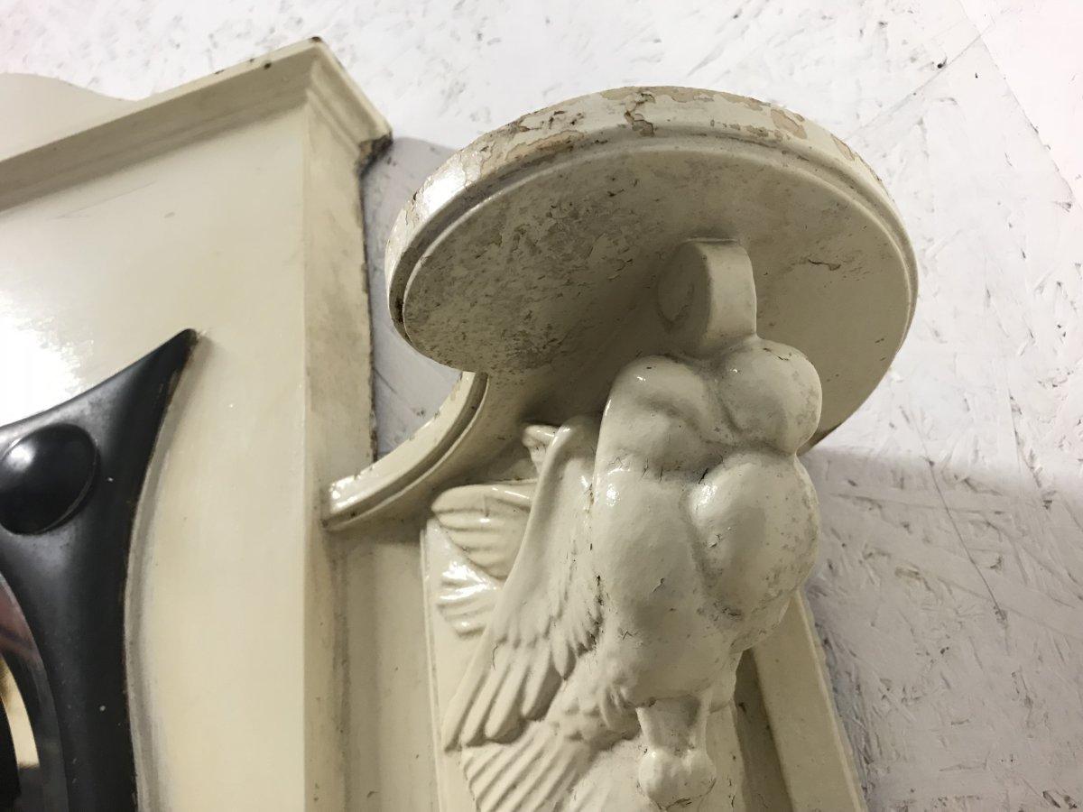 C R Ashbee, zugeschriebener Arts & Craft-Kamin aus Gusseisen mit acht Kissenden taubenförmigen Tauben im Zustand „Gut“ im Angebot in London, GB