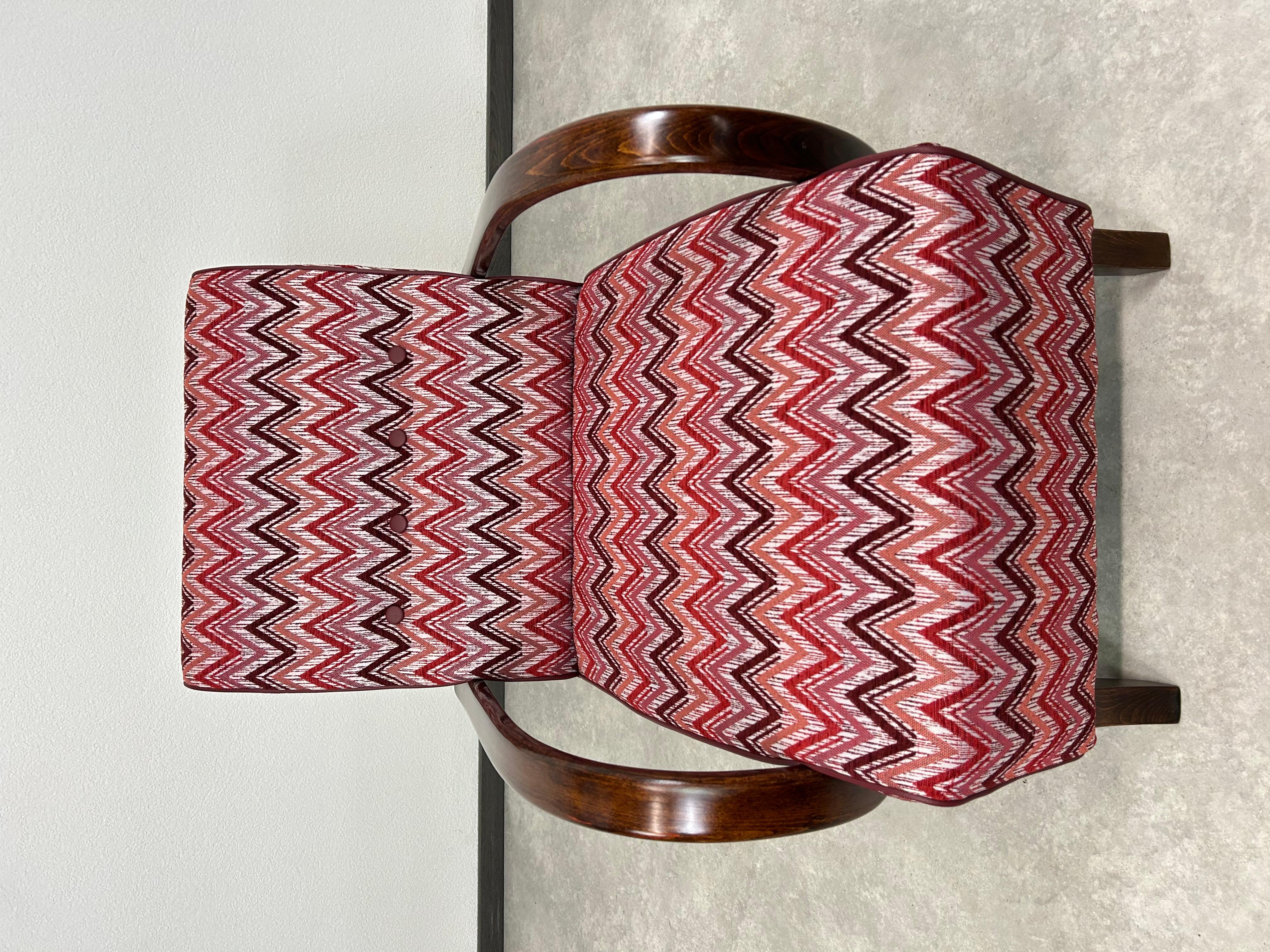 Tumbona en forma de C de J.Halabala en Excelente estado para la venta en Banská Štiavnica, SK