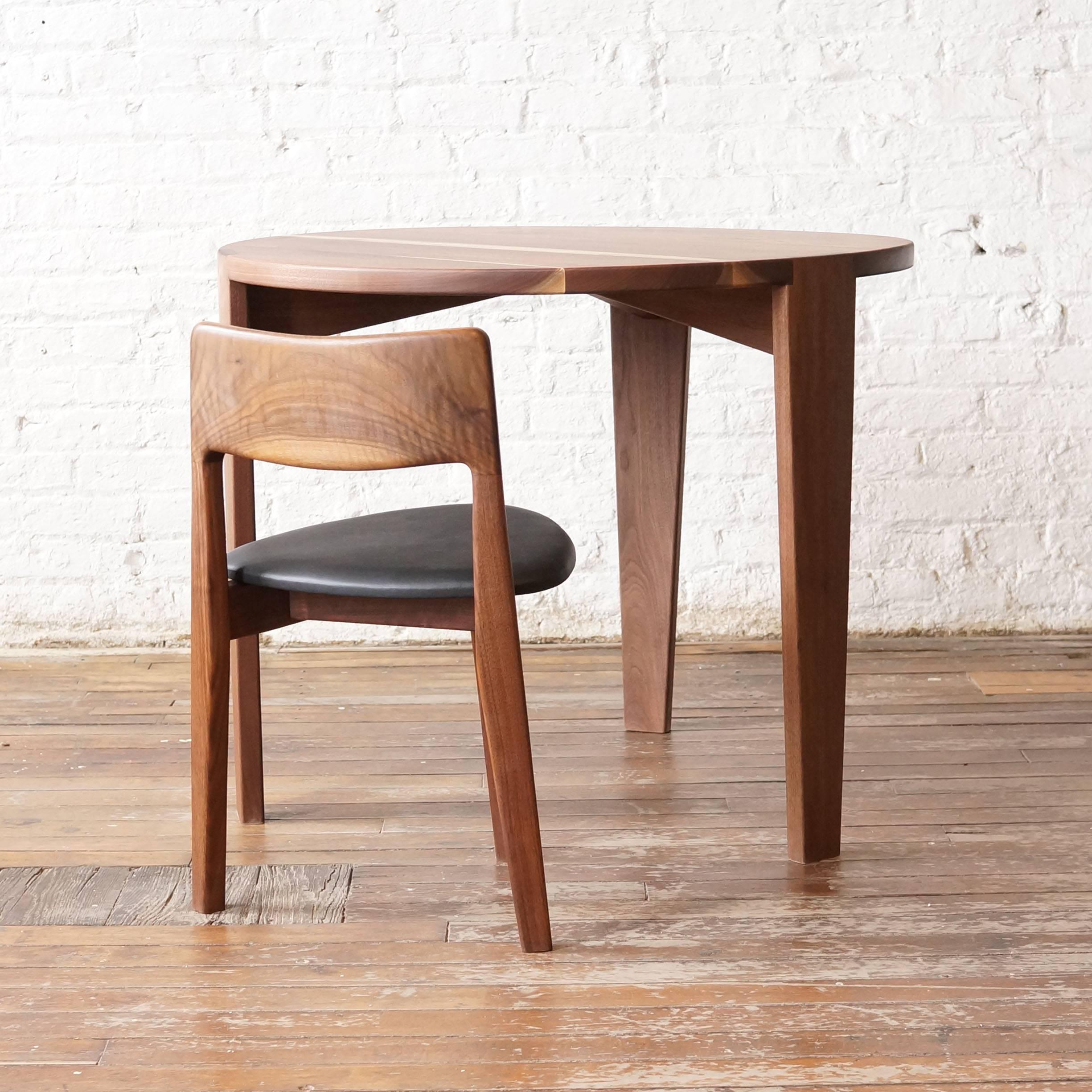 Contemporary C11 Three-Legged Dining Chair, Handcrafted in Solid Black Walnut and Leather For Sale