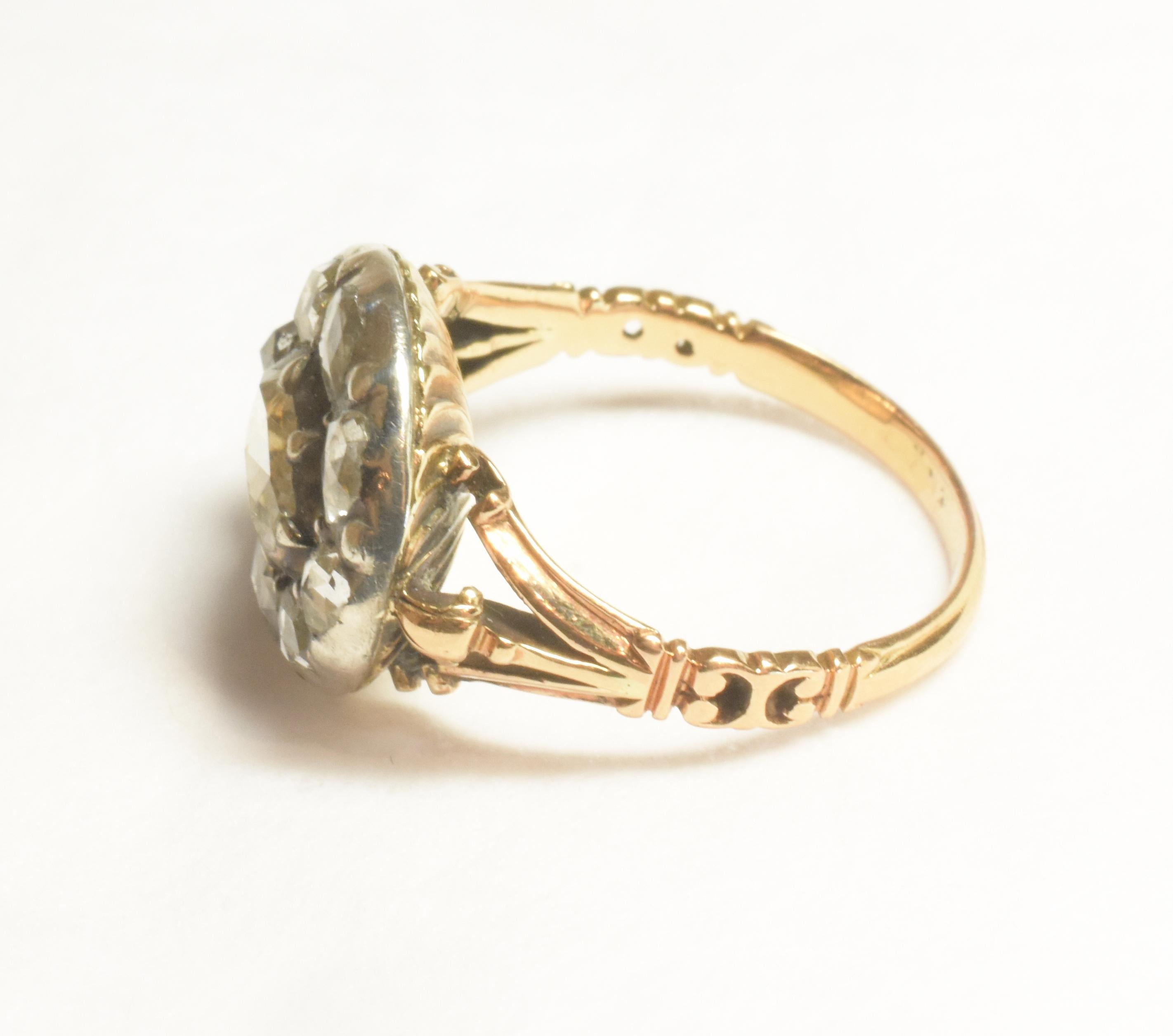 C1700 18K Tudor Periode Roségold-Diamant-Cluster-Ring für Damen oder Herren im Angebot