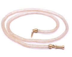 18 Karat Georgian Meshwork Tubular Chain Necklace with Barrel Clasp, circa 1790
