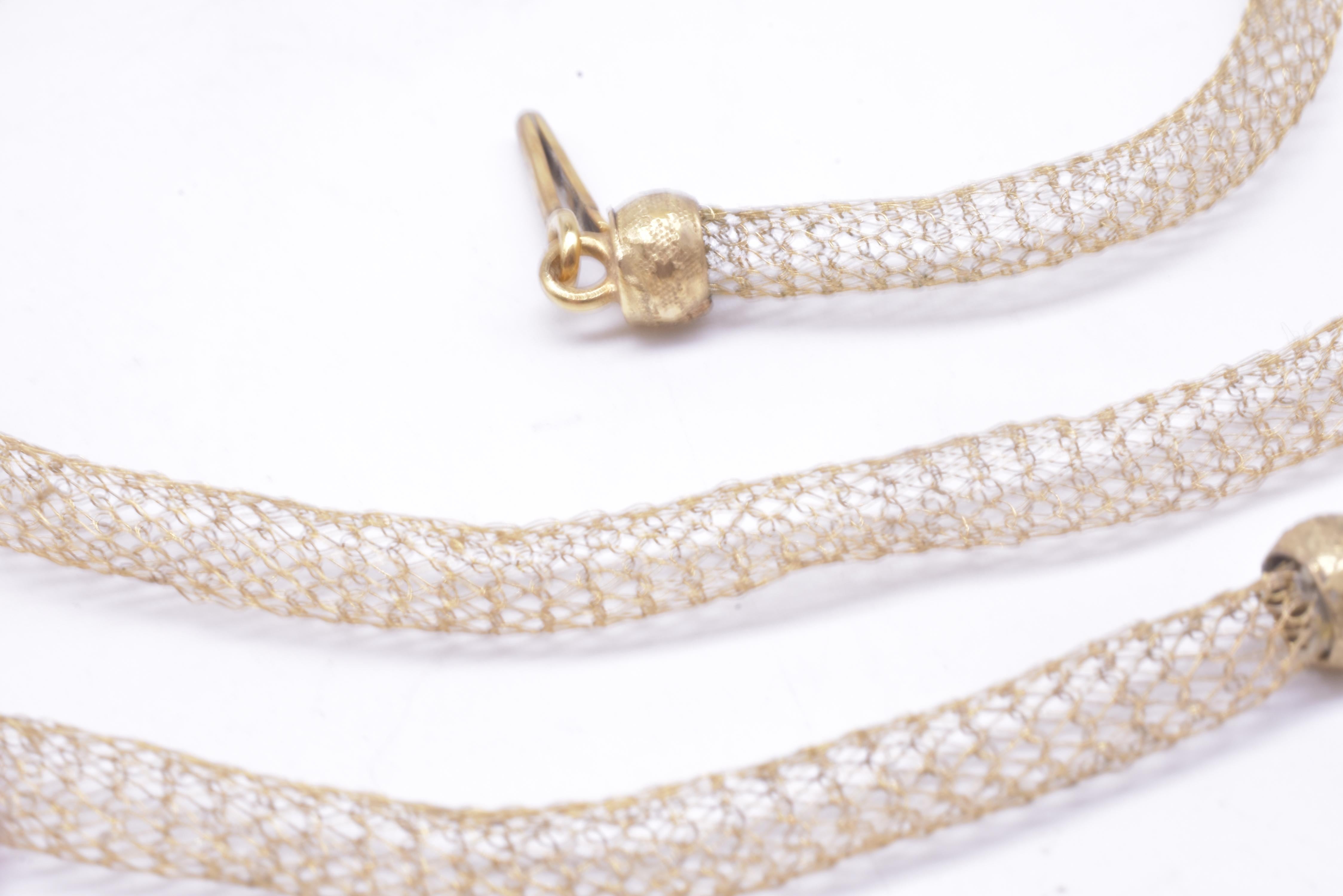 barrel clasp necklace