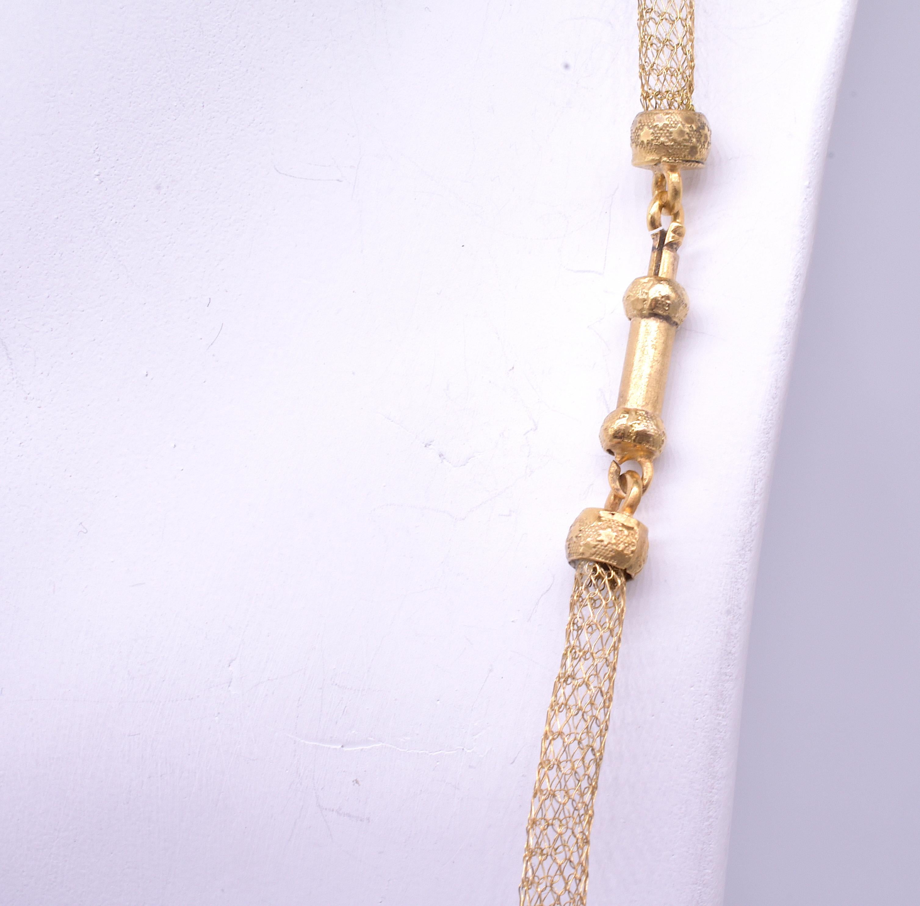 Women's 18 Karat Georgian Meshwork Tubular Chain Necklace with Barrel Clasp, circa 1790 For Sale