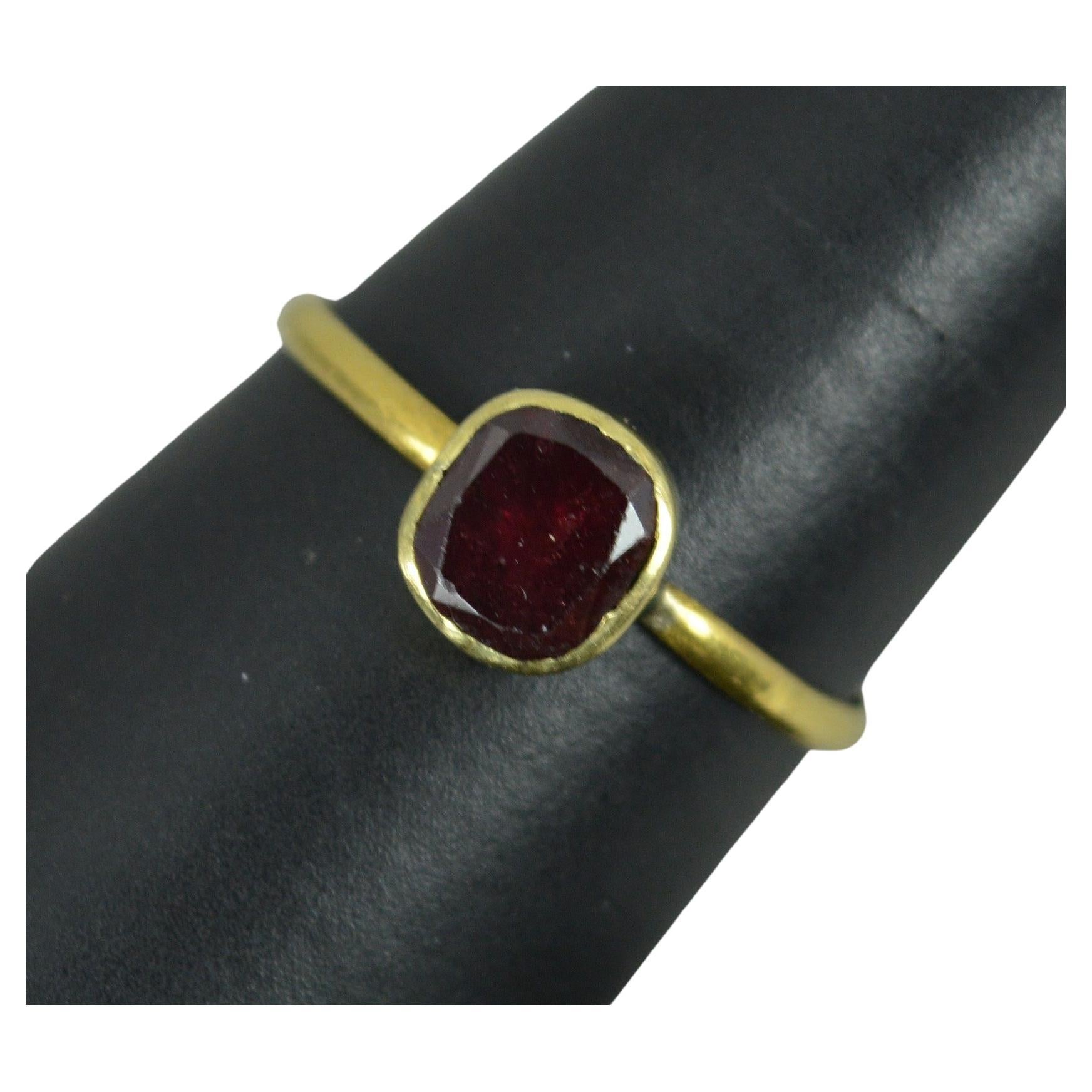 c1790 Georgian 22 Carat Yellow Gold and Garnet Solitaire Stack Ring