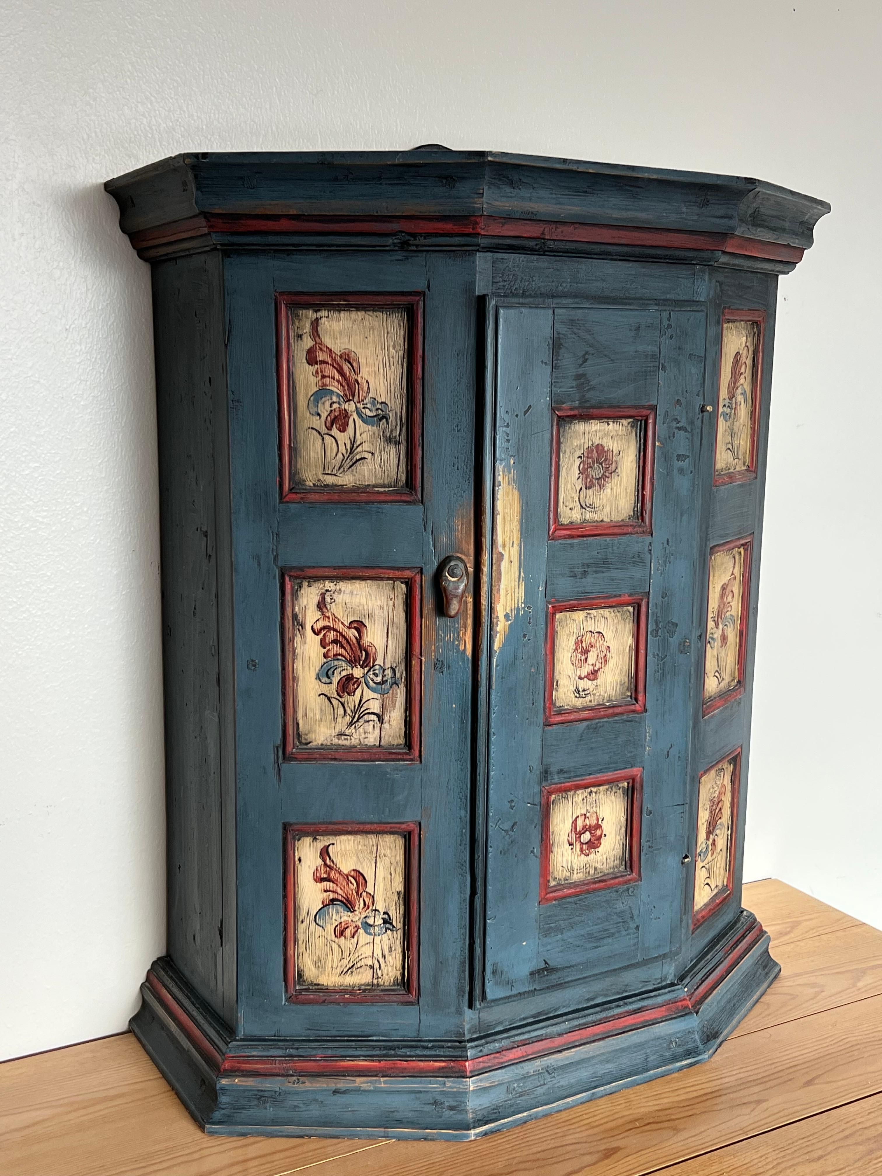 c.18/1900s RUSTIC hanging cabinet with Rosemaling, Baroque style, Norway For Sale 2