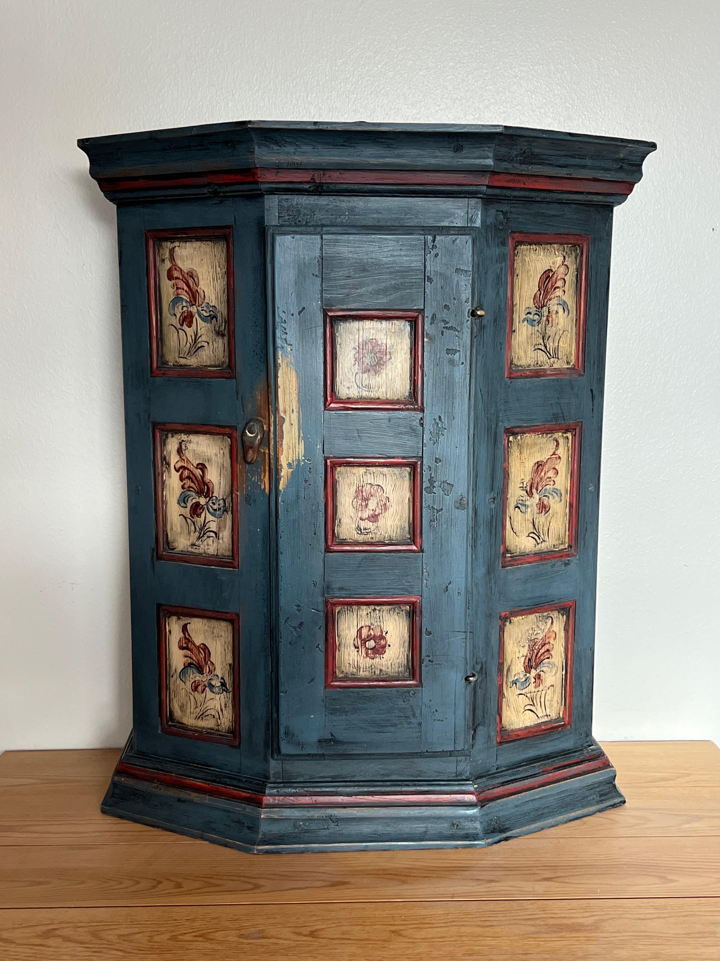 c.18/1900s RUSTIC hanging cabinet with Rosemaling, Baroque style, Norway For Sale 4