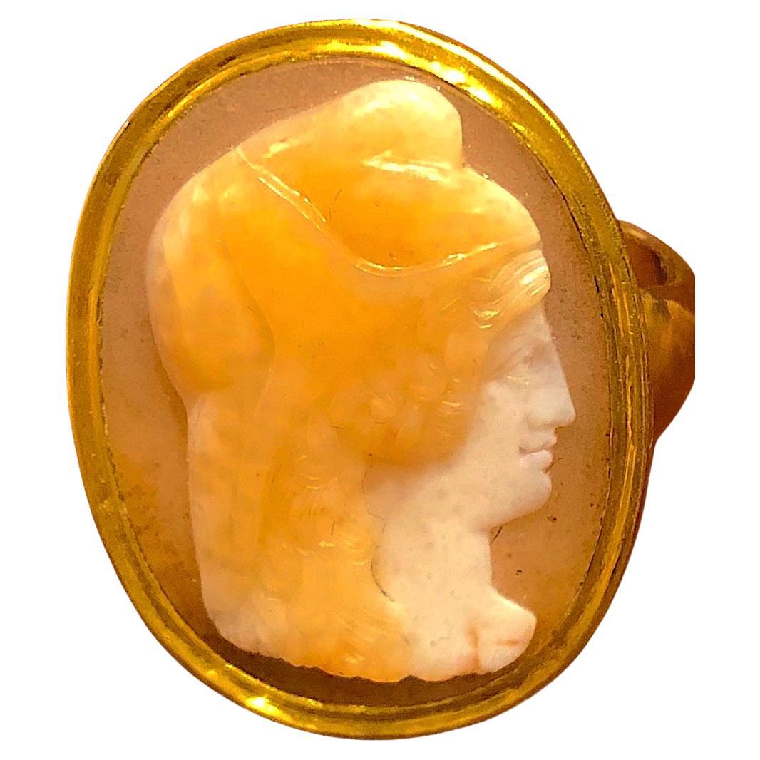 Georgiano C1800 18K Cammeo neoclassico in pietra dura dell'eroe greco Perseo in vendita