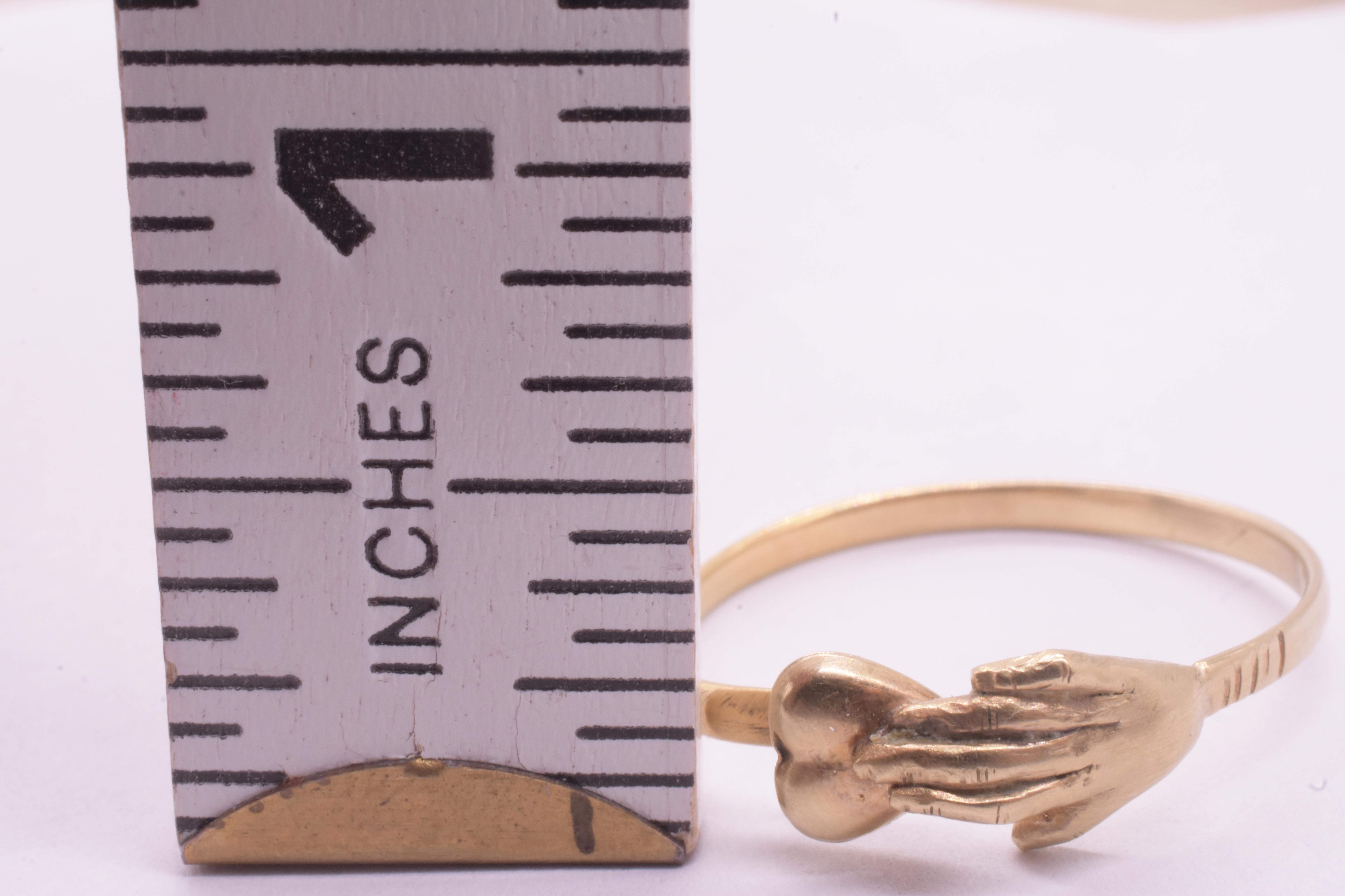 C1800 Georgian 18K Early Fede Ring with Hand Over Heart For Sale 2