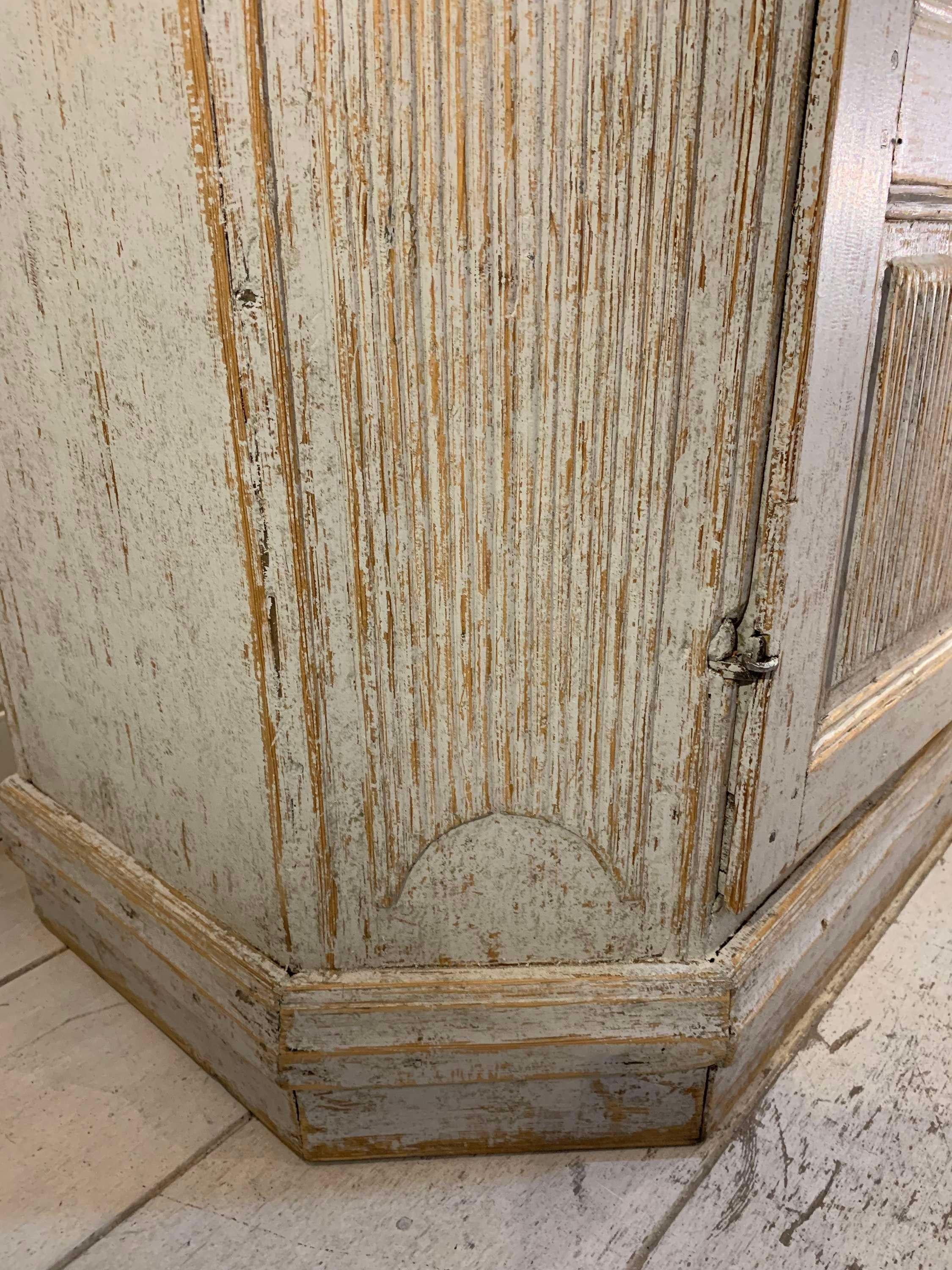 Hand-Painted C1810 Swedish Gustavian buffet