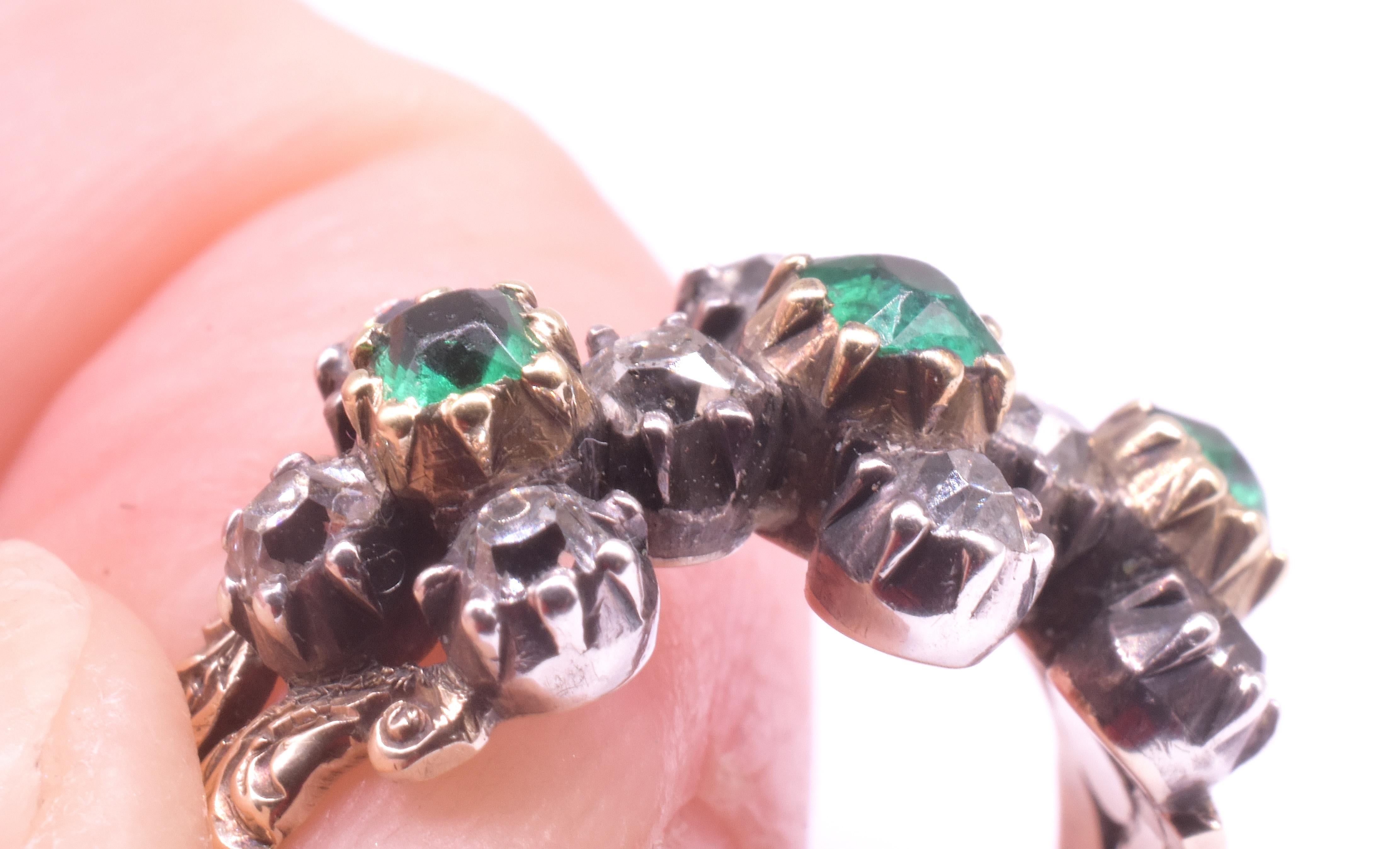 C1820 15K Emerald and Diamond Ring in Geometric Linked 