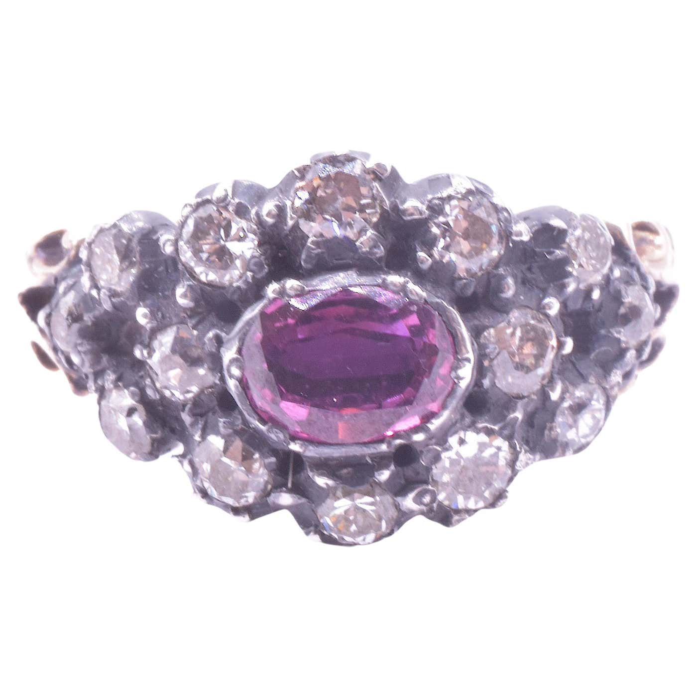 C1820 18K Diamond Cluster Ring with a Ruby Center For Sale at 1stDibs