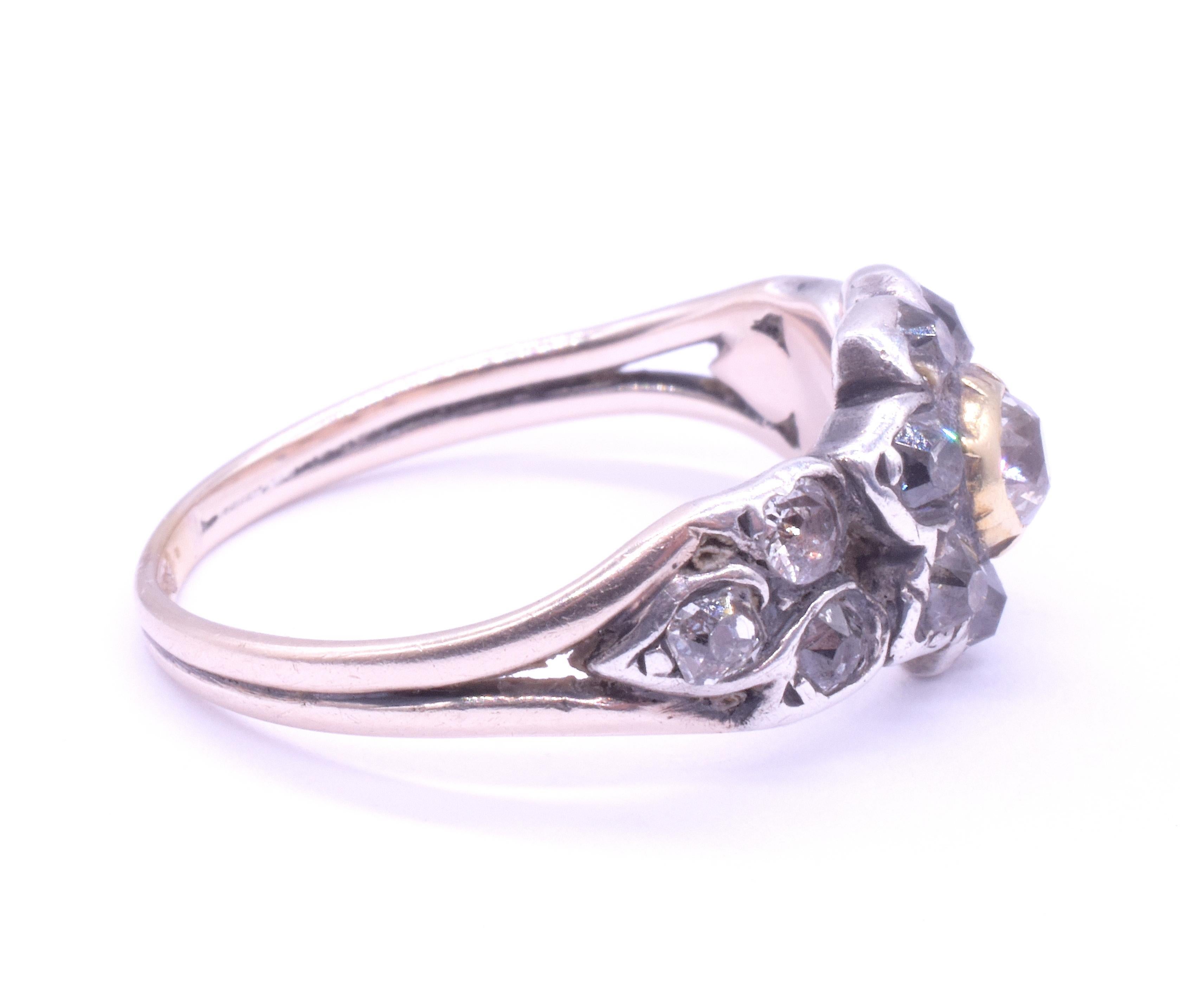 Anello a grappolo con diamante georgiano del 1820, con baldacchino d'oro a forma di graffetta In condizioni ottime in vendita a Baltimore, MD