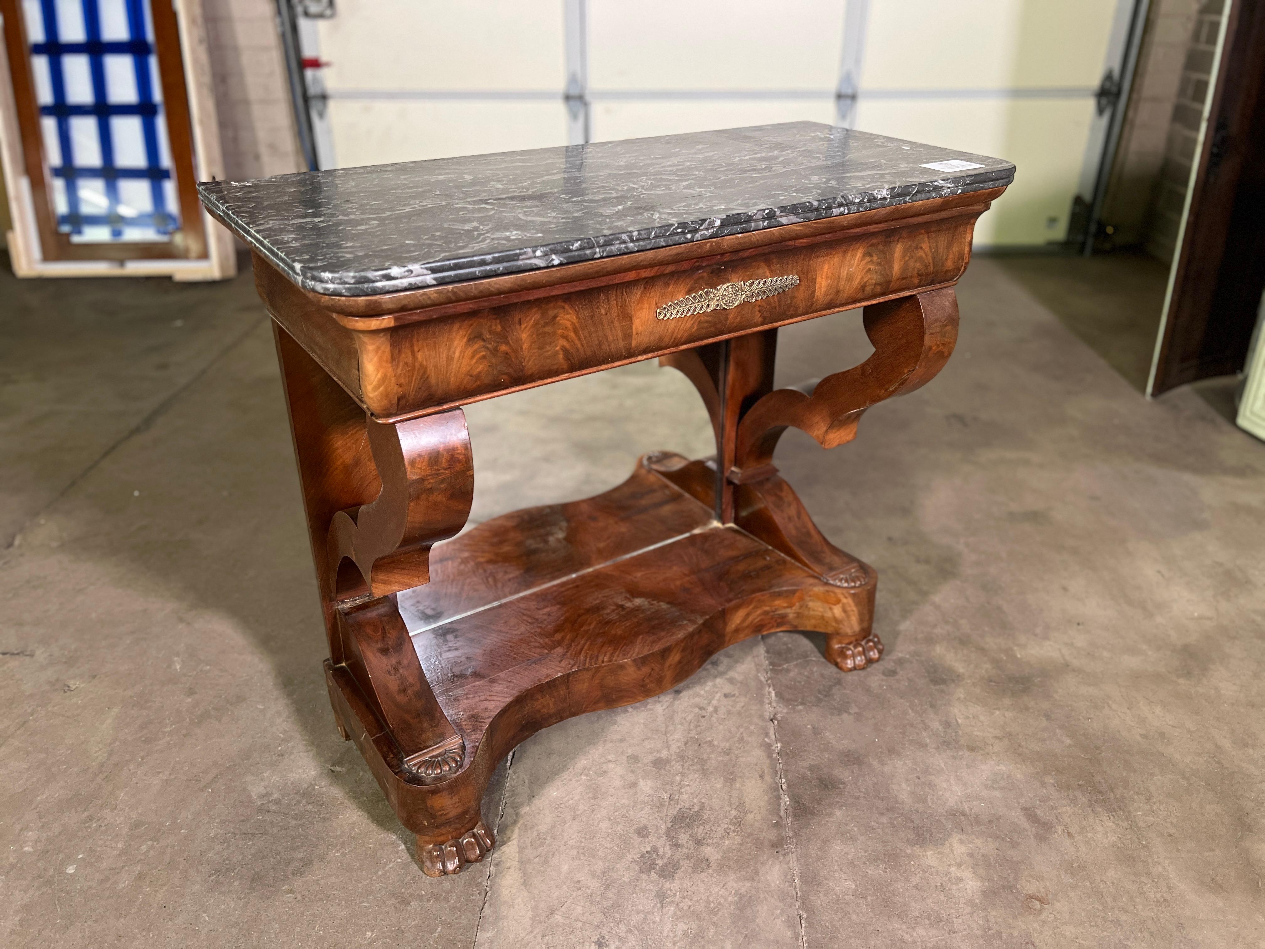 C1830 French Louis Philippe Console with Saint Anne Marble
Beautiful piece, see photos. 