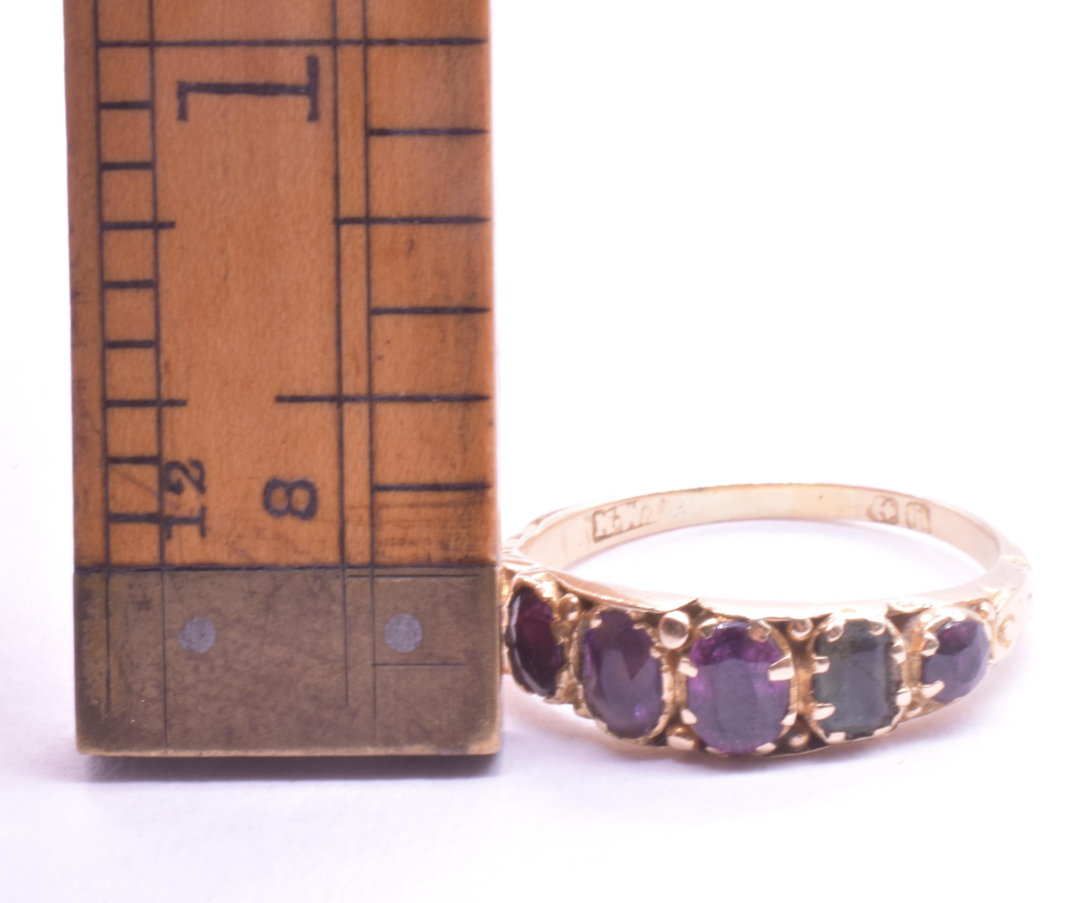 C1840 Anillo Regard de 15 quilates con rubí, esmeralda, granate, amatista, rubí y diamante en venta 5