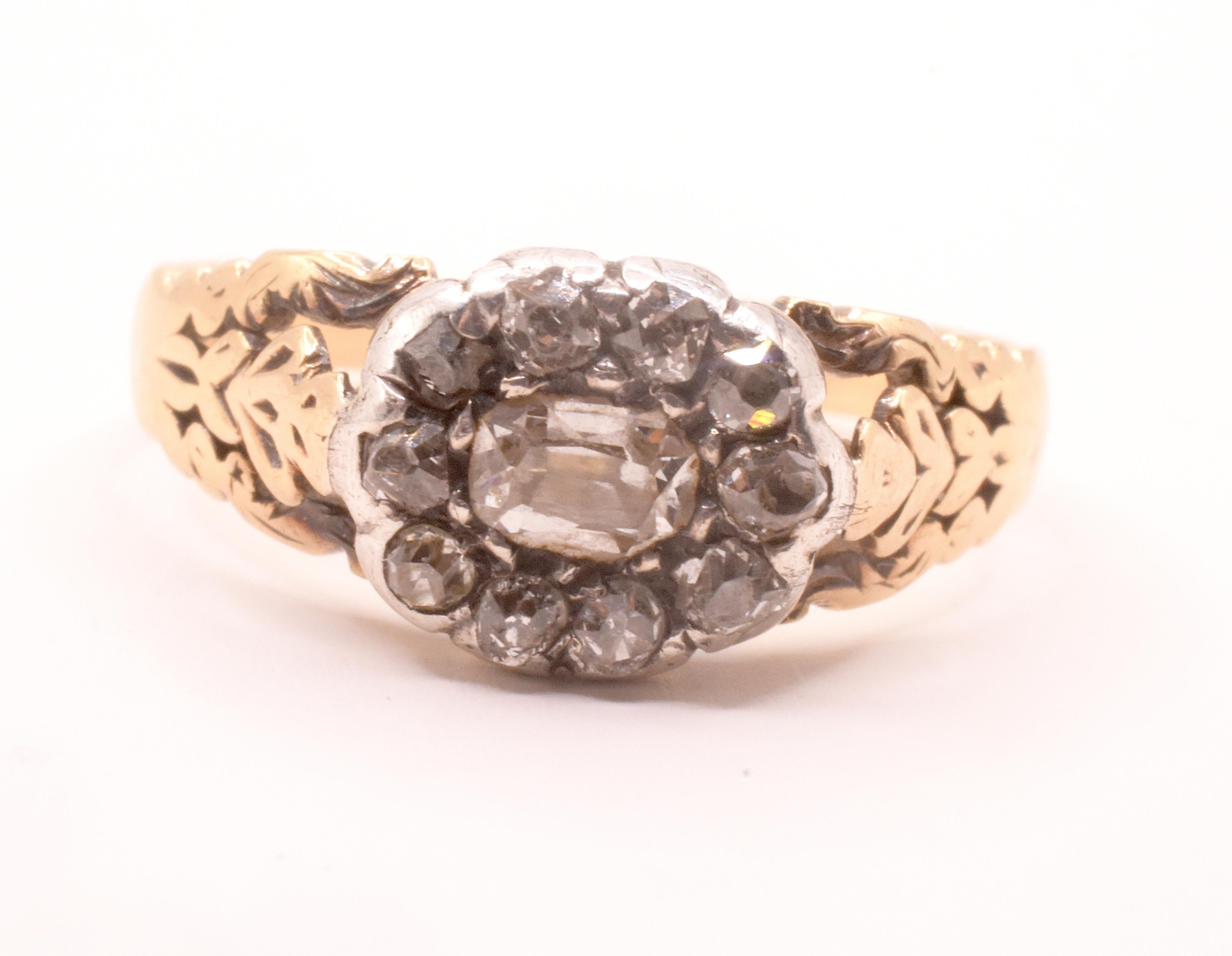 Primo vittoriano C1840 18K Early Victorian or Late Georgian Diamond Cluster Ring in vendita