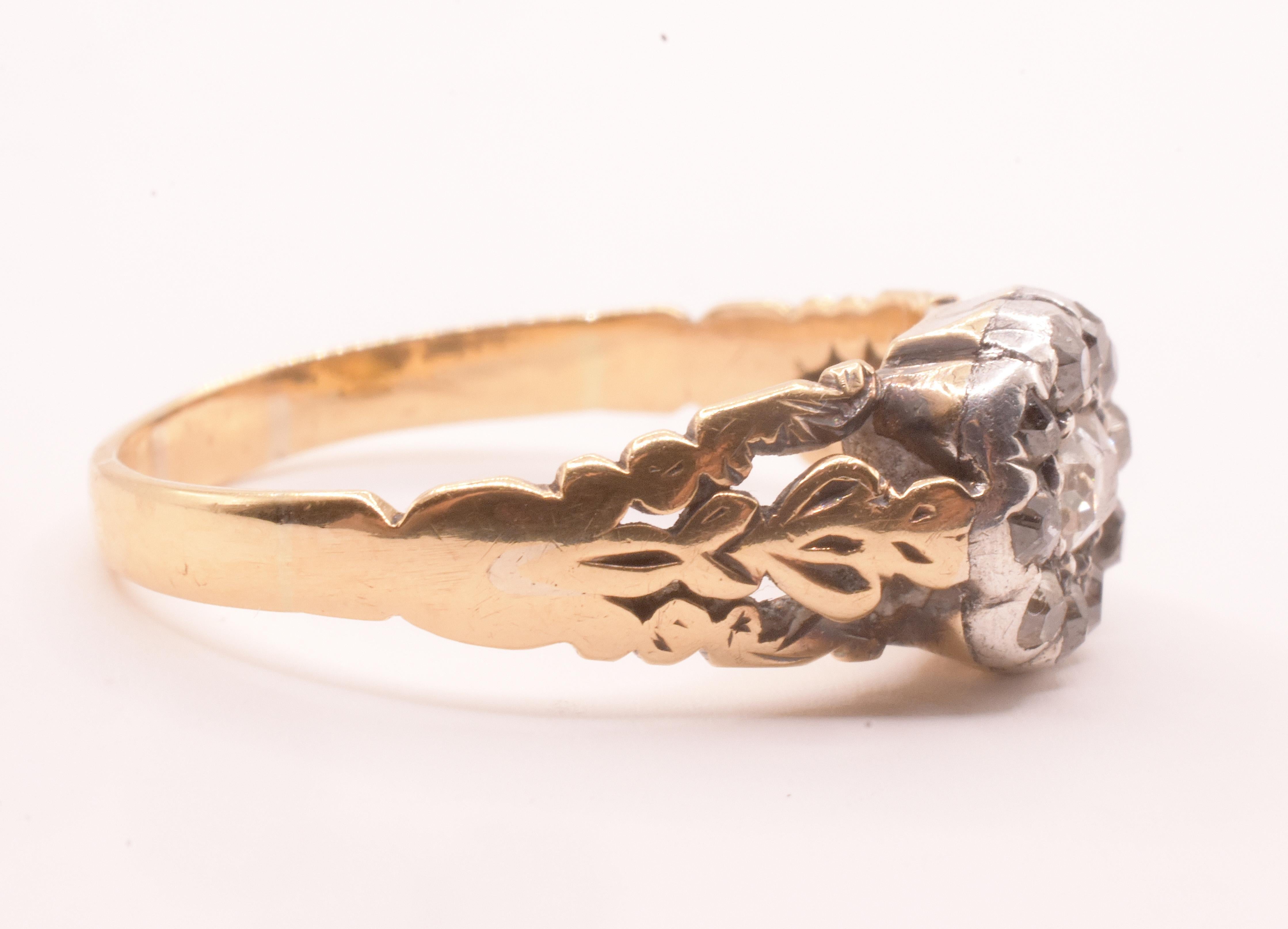 C1840 18K Early Victorian or Late Georgian Diamond Cluster Ring In condizioni buone in vendita a Baltimore, MD