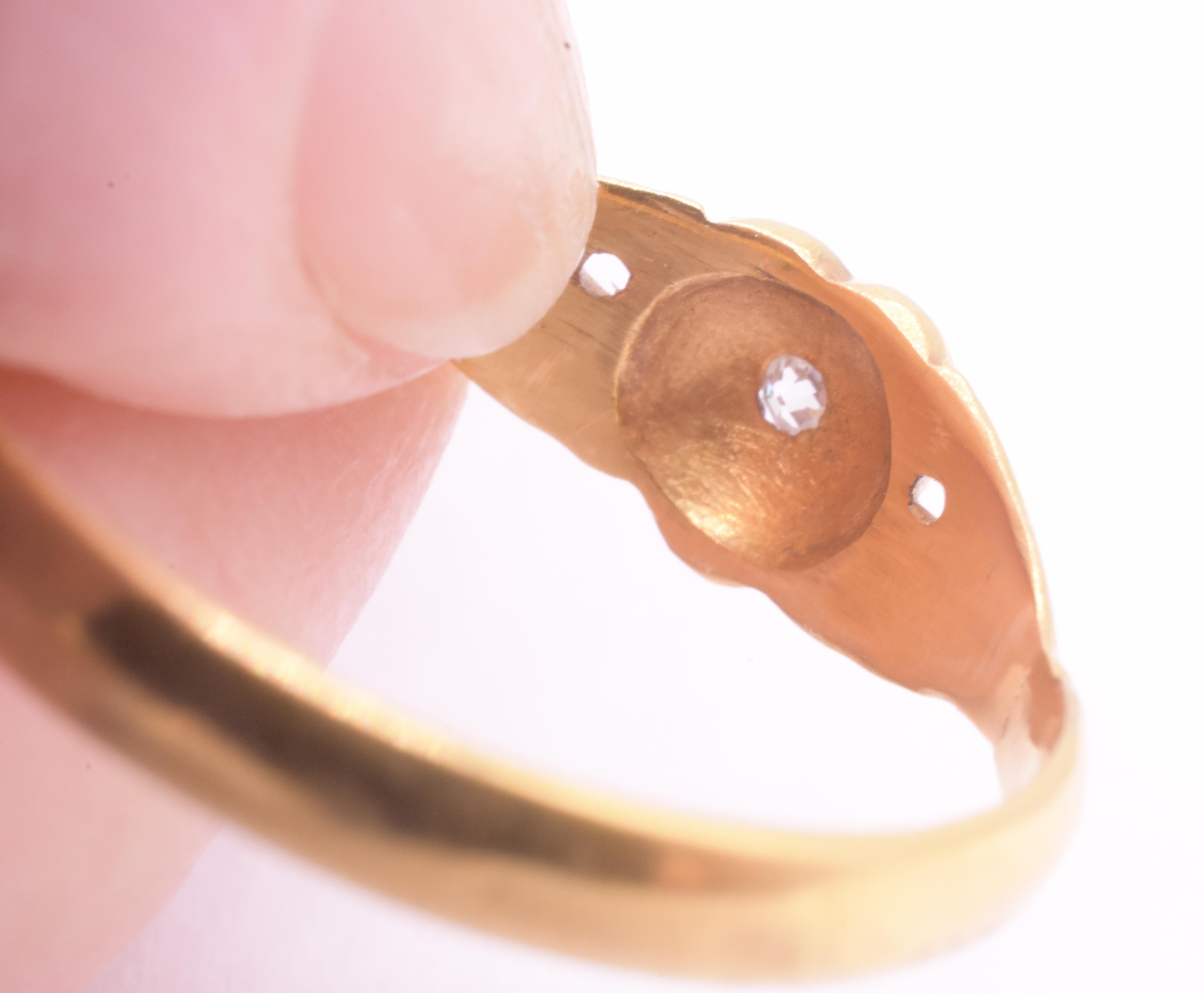 Anello Fede Mani che stringono il cuore con stella in smalto intagliato C1850 in vendita 7