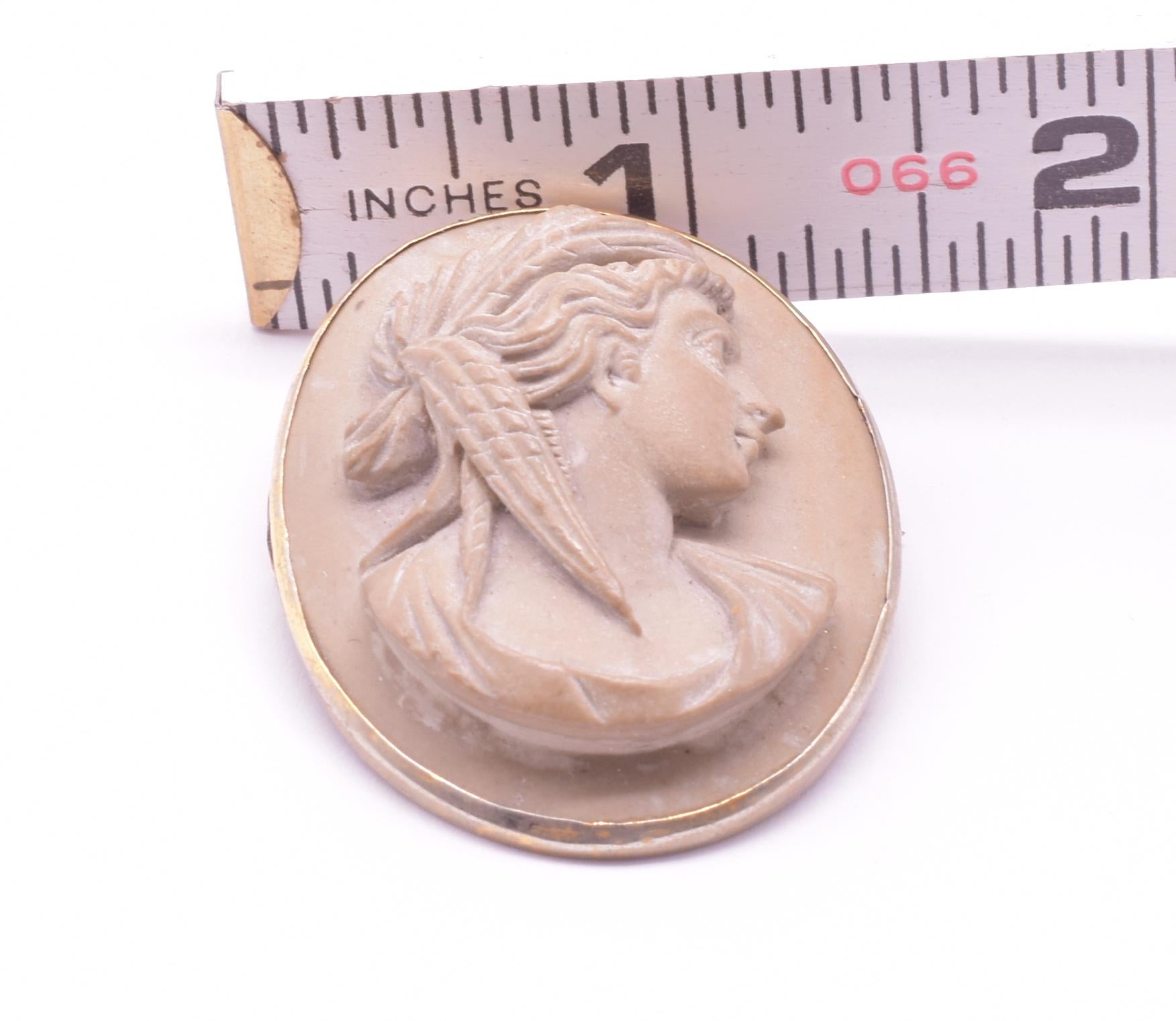 C1850 Lava Putty Cameo Brooch of Demeter, Goddess of Agriculture For Sale 2
