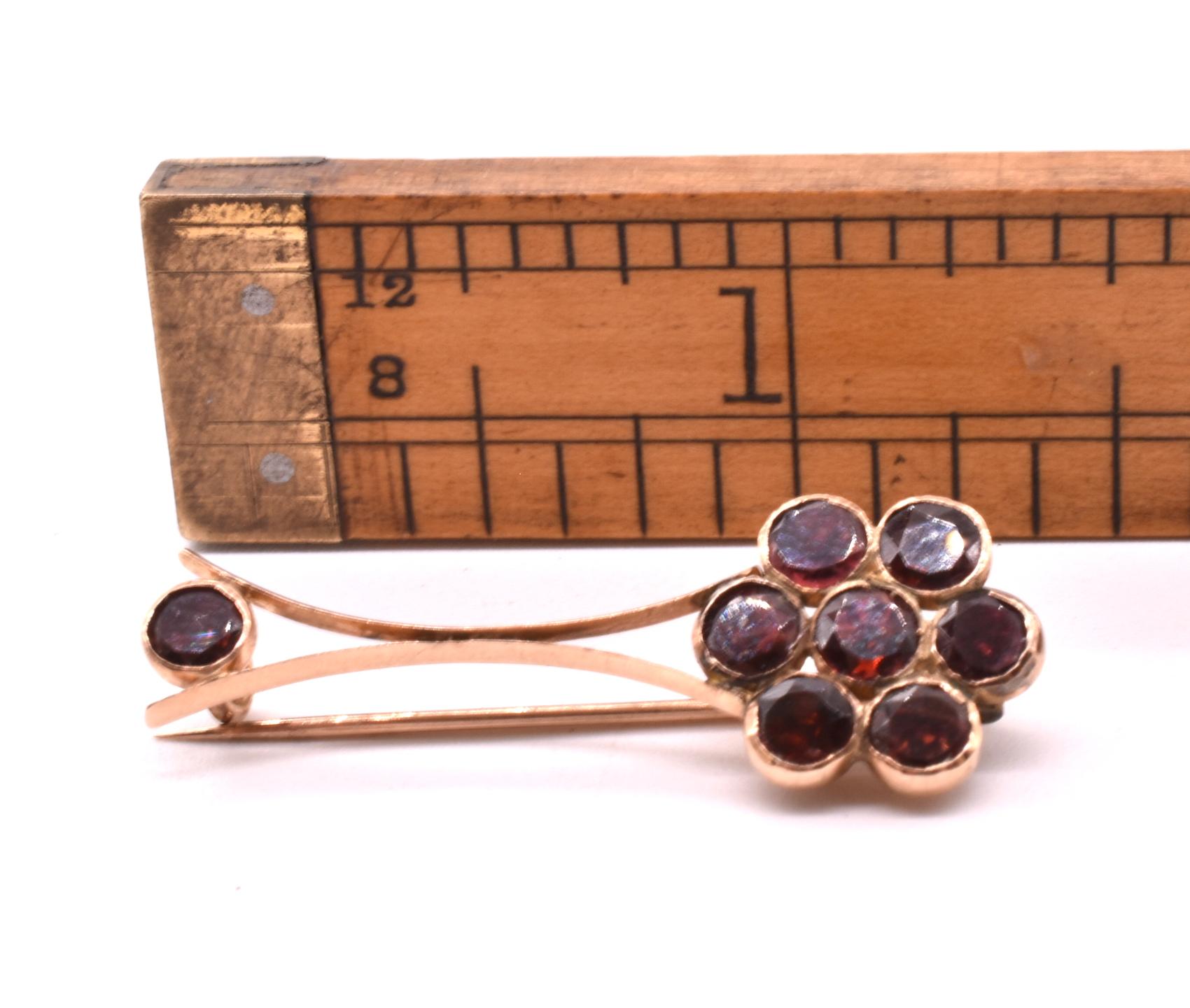 Cabochon C1860 9k Halley's Flat Cut Garnet Comet Brooch For Sale