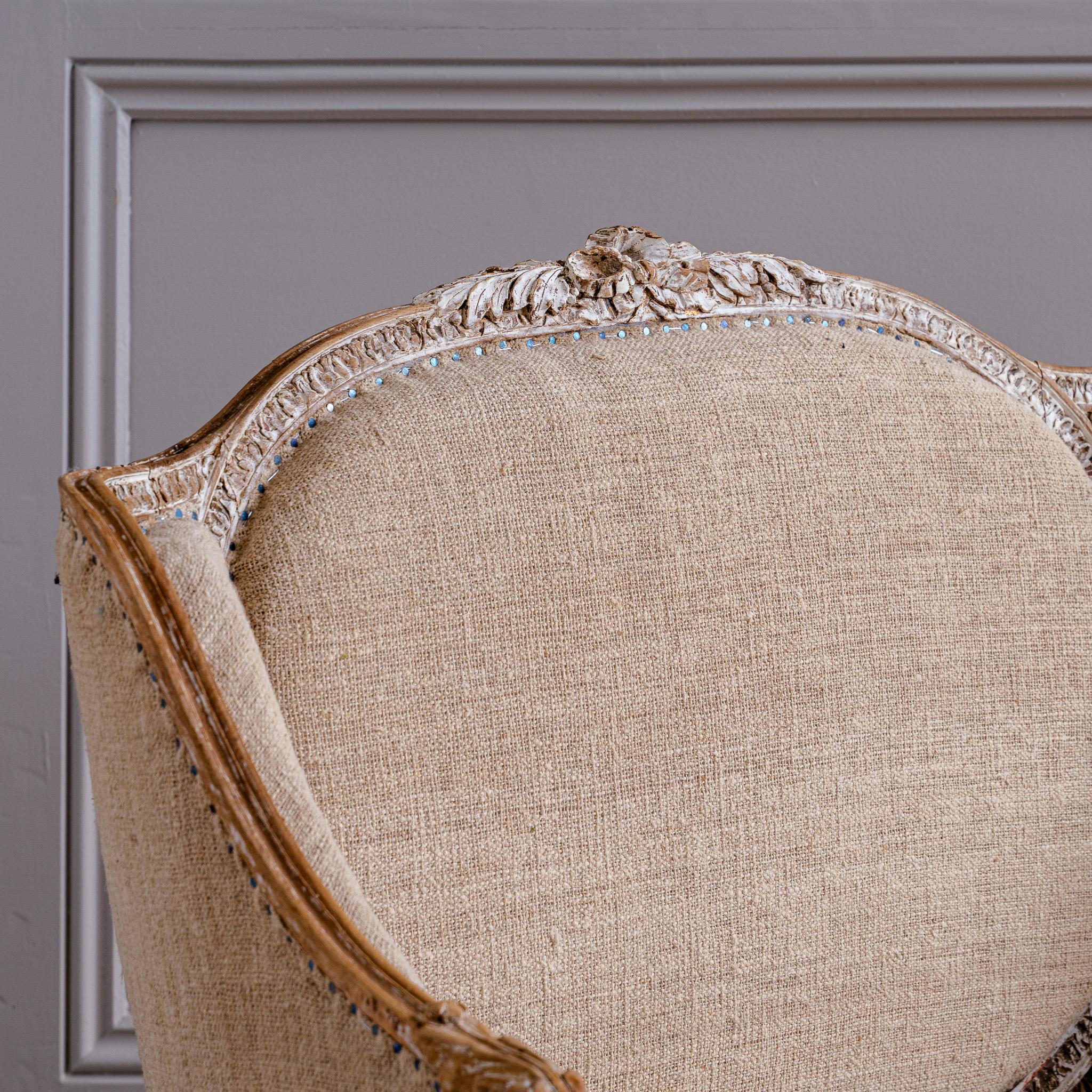 C.1860 Louis XVI Revival Französisch Marquise Stuhl (Wide Bergere), Second Empire (19. Jahrhundert) im Angebot