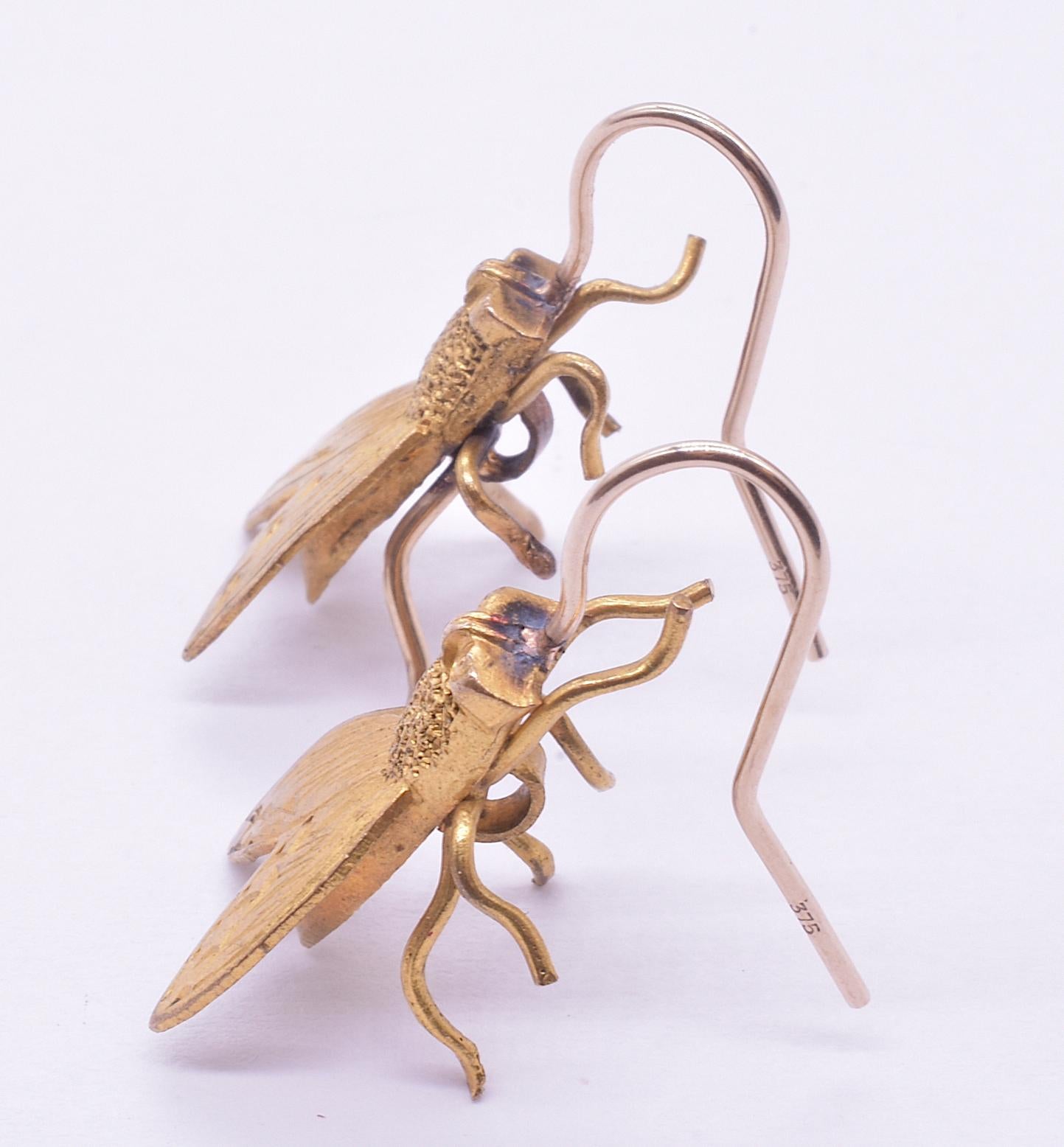 Victorian C1867 Gold toned Realistic Fly Earrings w/ Diamond Registry Mark