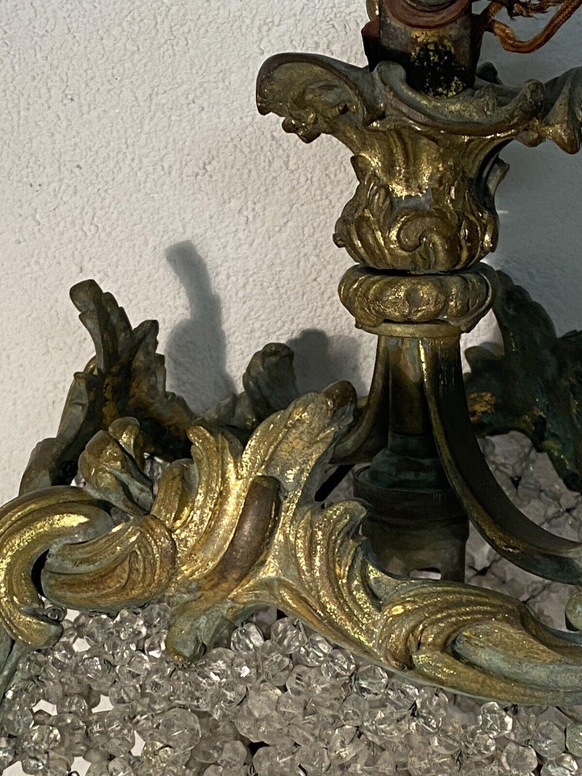 c1870s Lámpara de techo francesa antigua rococo Luis XV de bronce dorado con cuentas de cristal en venta 4