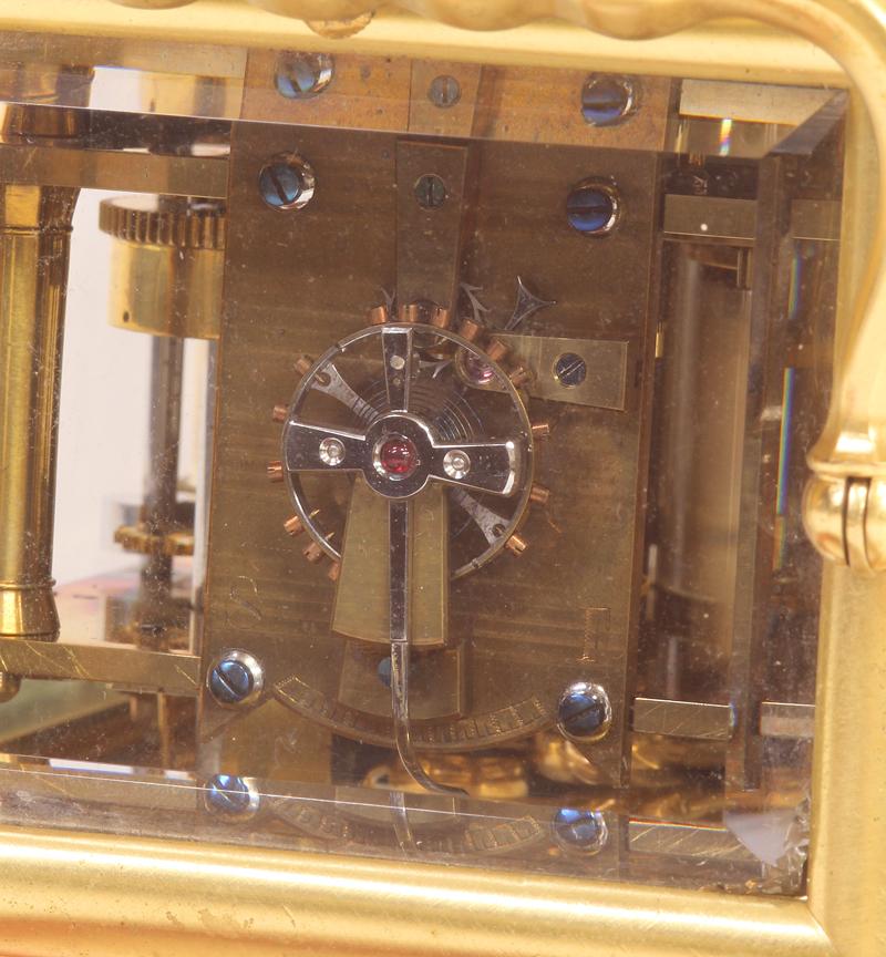 XIX secolo Orologio da carrozza francese Grand-Sonnerie in bronzo dorato del 1875 ca. in vendita
