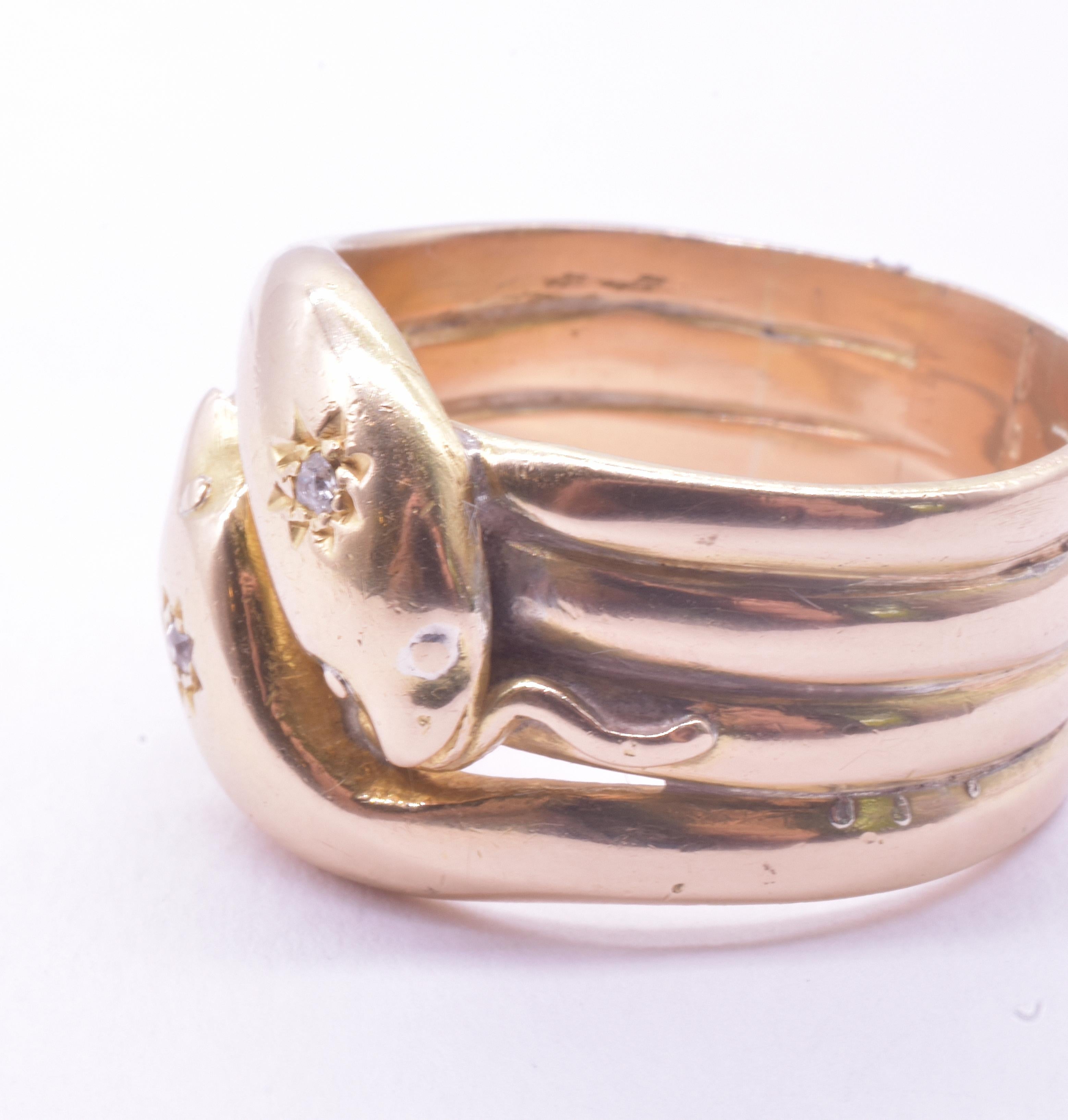 Taglio vecchia miniera A.I.C. 1880 Anello a quattro spirali con serpente a doppia testa tempestato di diamanti a stella in vendita
