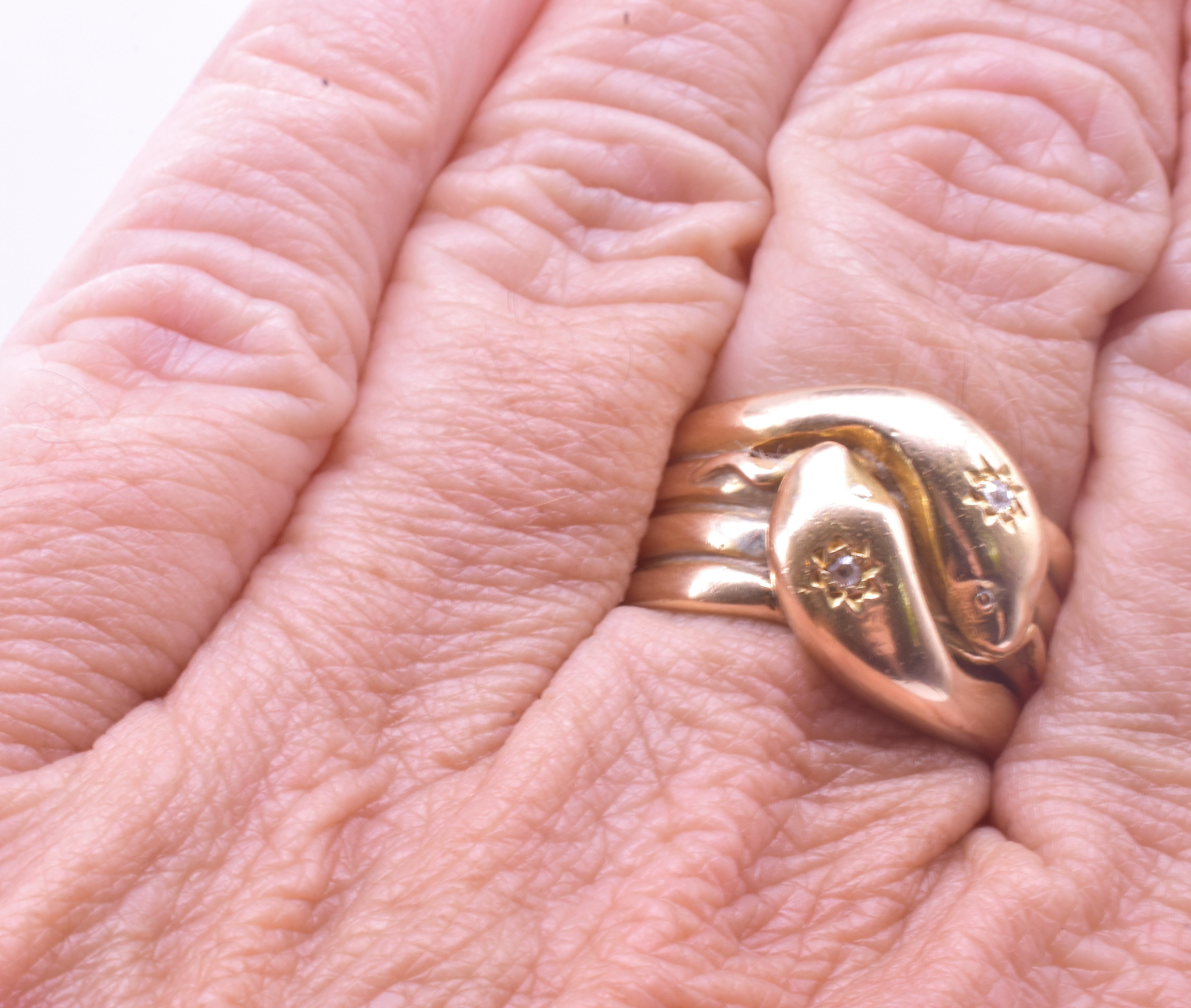 da uomo o donna A.I.C. 1880 Anello a quattro spirali con serpente a doppia testa tempestato di diamanti a stella in vendita