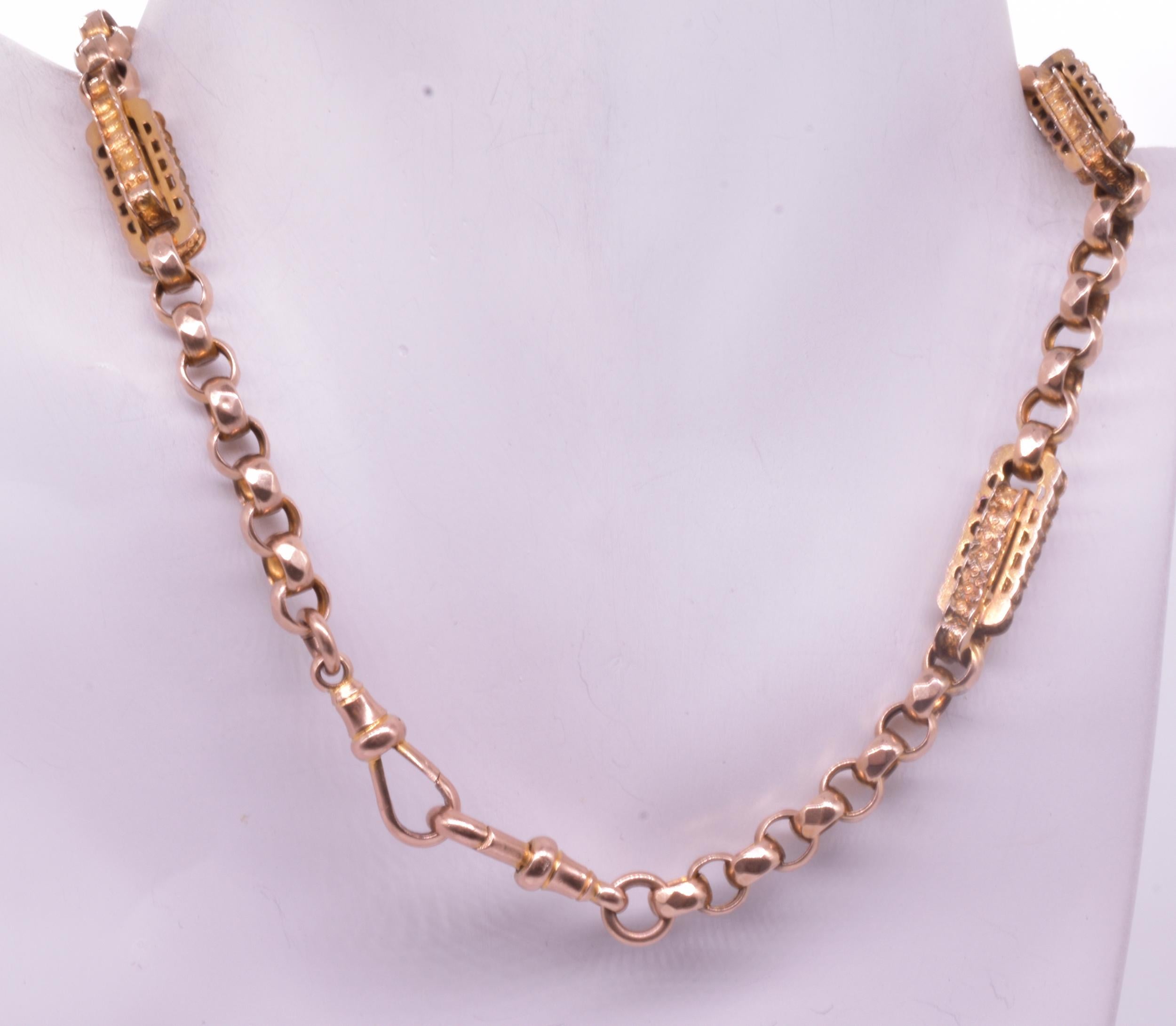 A wonderful chain to add to your wardrobe, our 9K Albert chunky multi link chain has 2 dog clips and a T BAR so you can clip on your favorite pendant or two and change them out as frequently as you choose. Each link is individually faceted and the